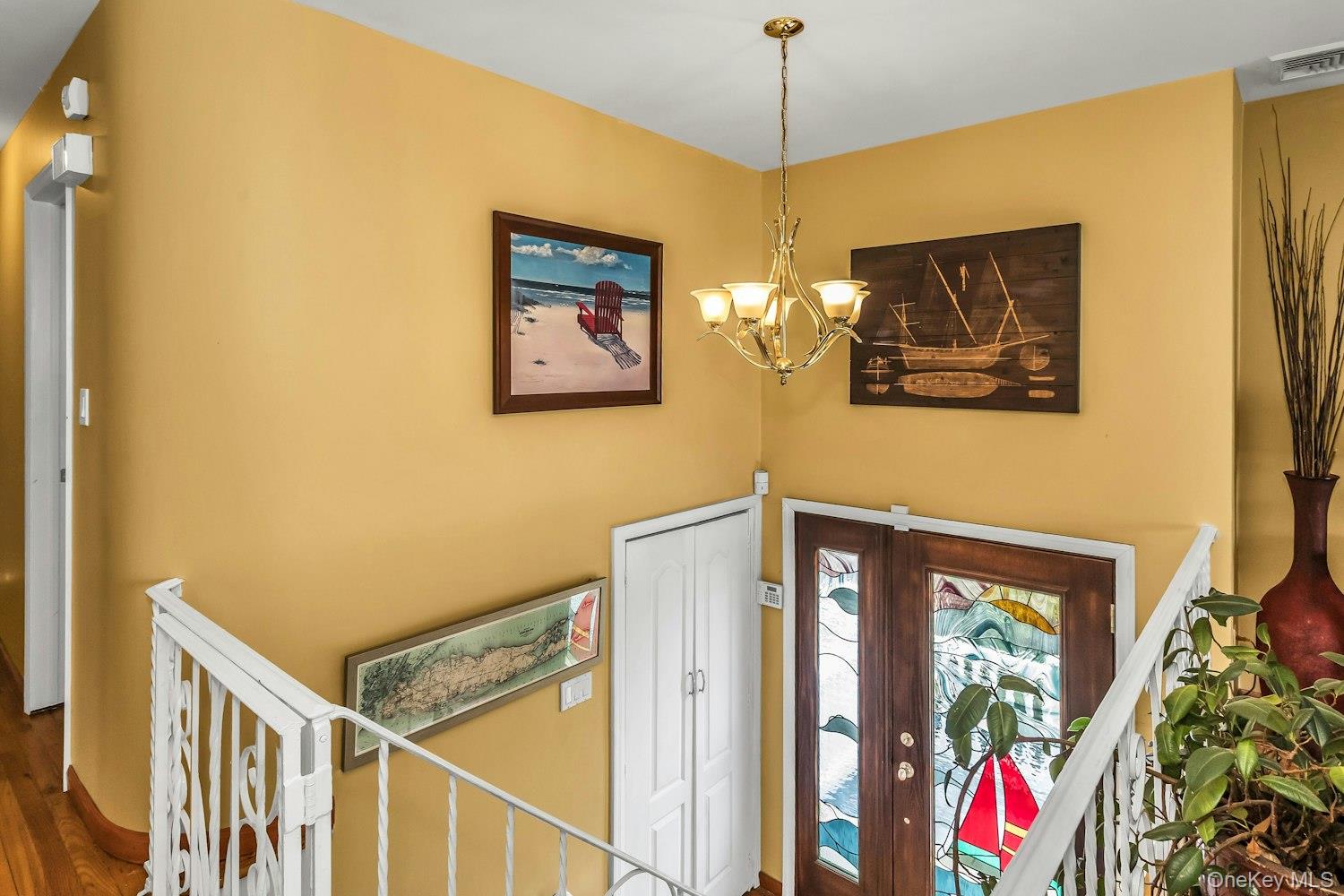 171 Westside Avenue, Freeport, NY 11520