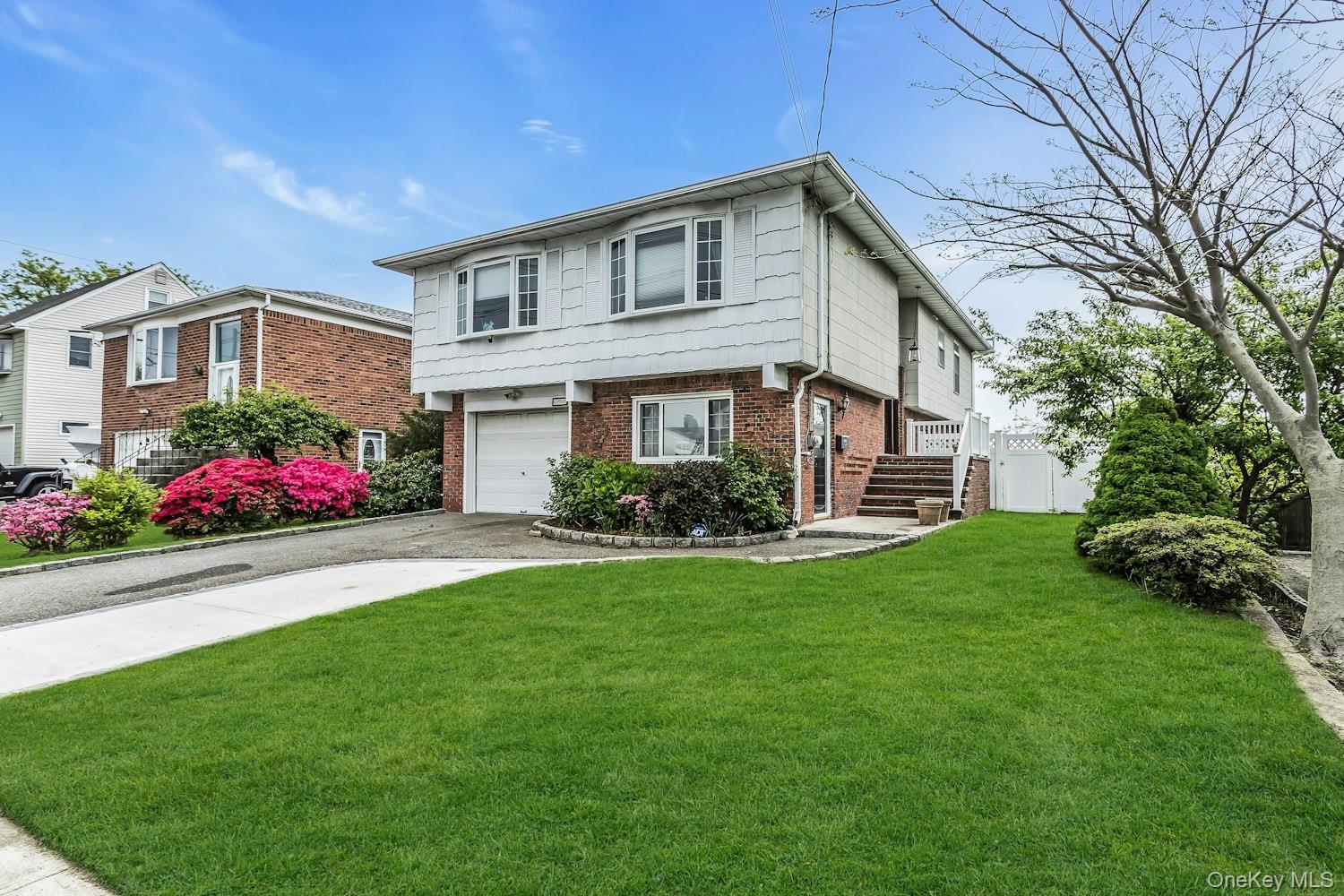 171 Westside Avenue, Freeport, NY 11520