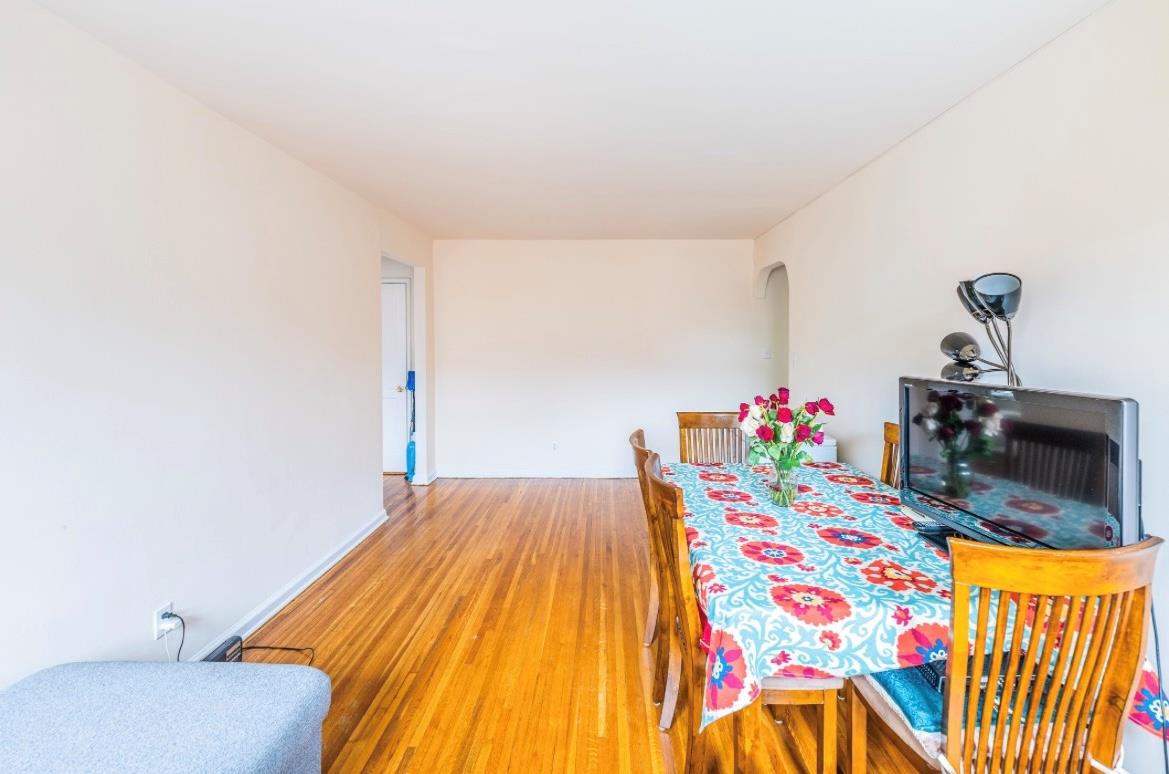 215-43 48 Avenue # 3A, Bayside, NY 11364