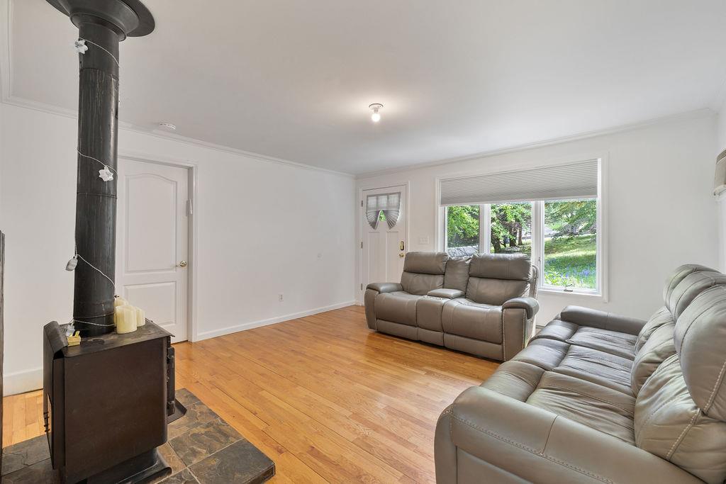 50 New Pomona Road, Suffern, NY 10901