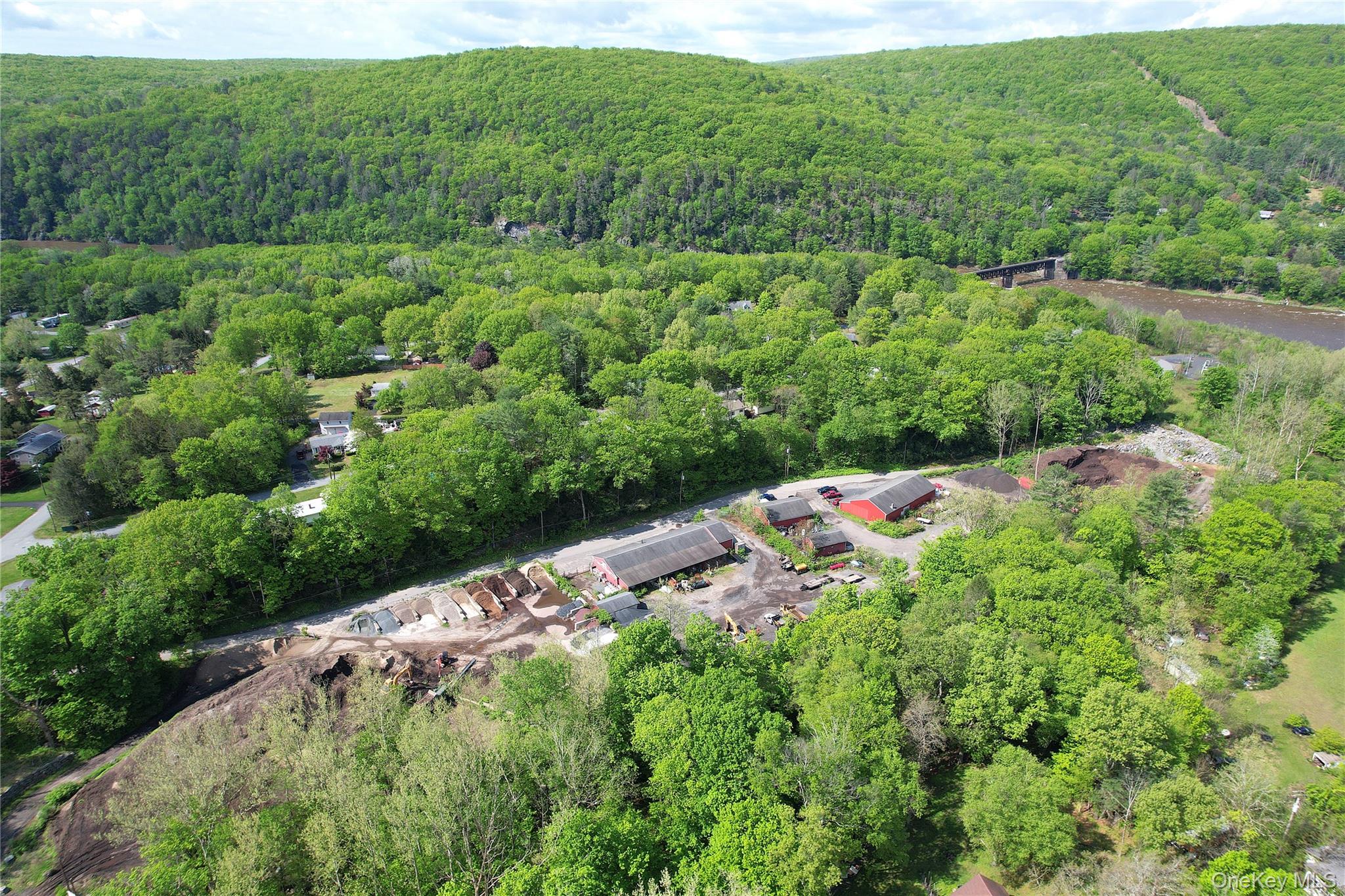 26 Hook Road, Sparrowbush, NY 12780