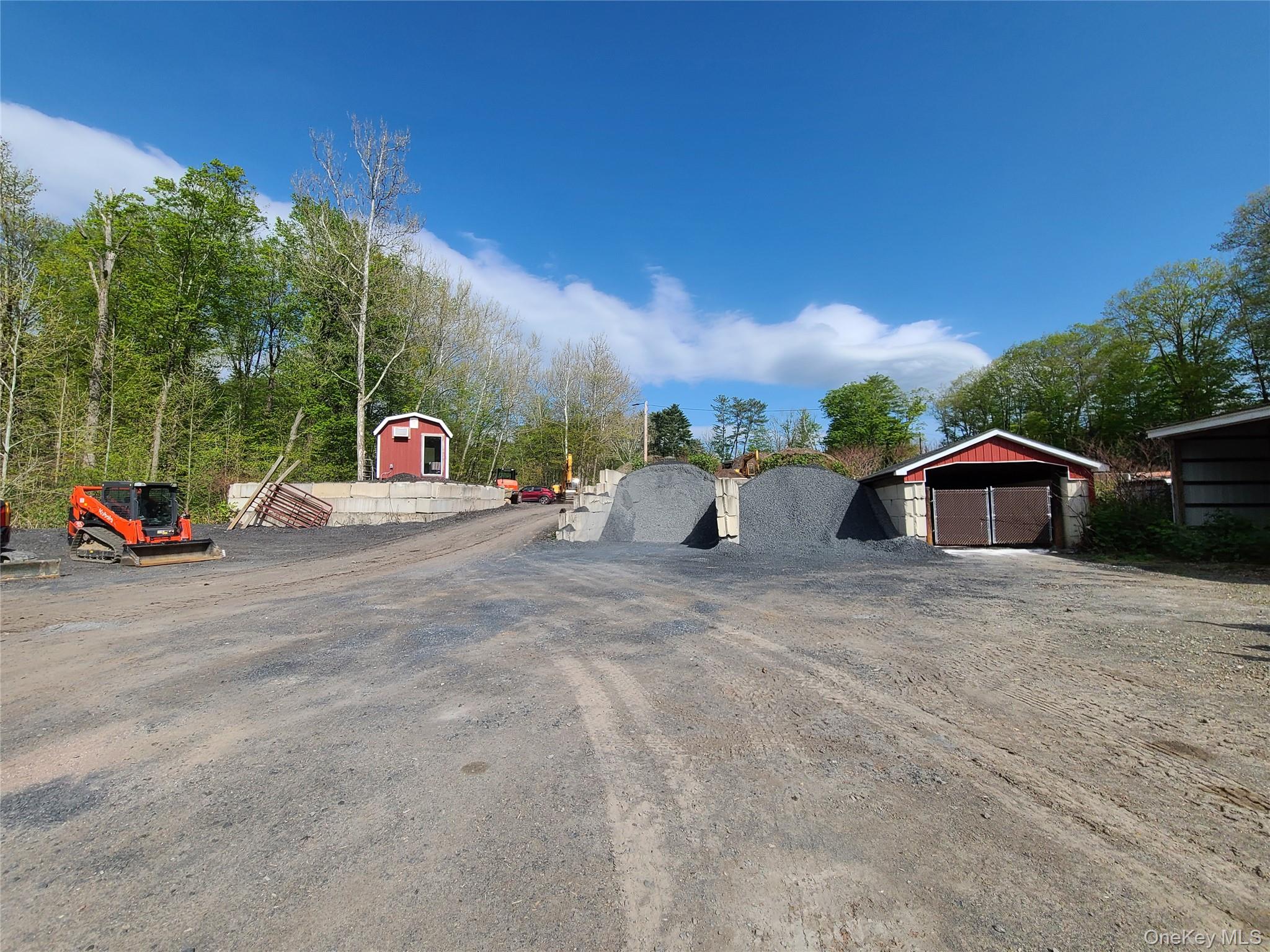 26 Hook Road, Sparrowbush, NY 12780