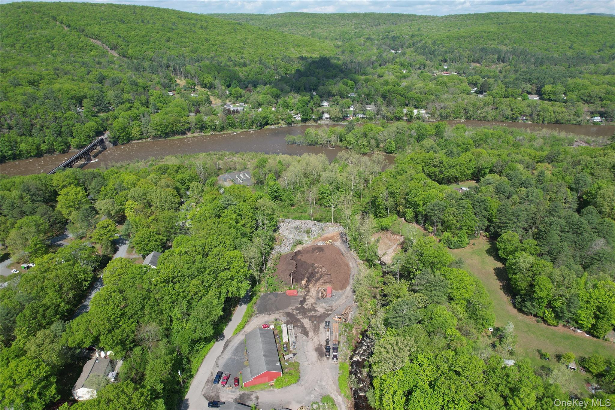 26 Hook Road, Sparrowbush, NY 12780