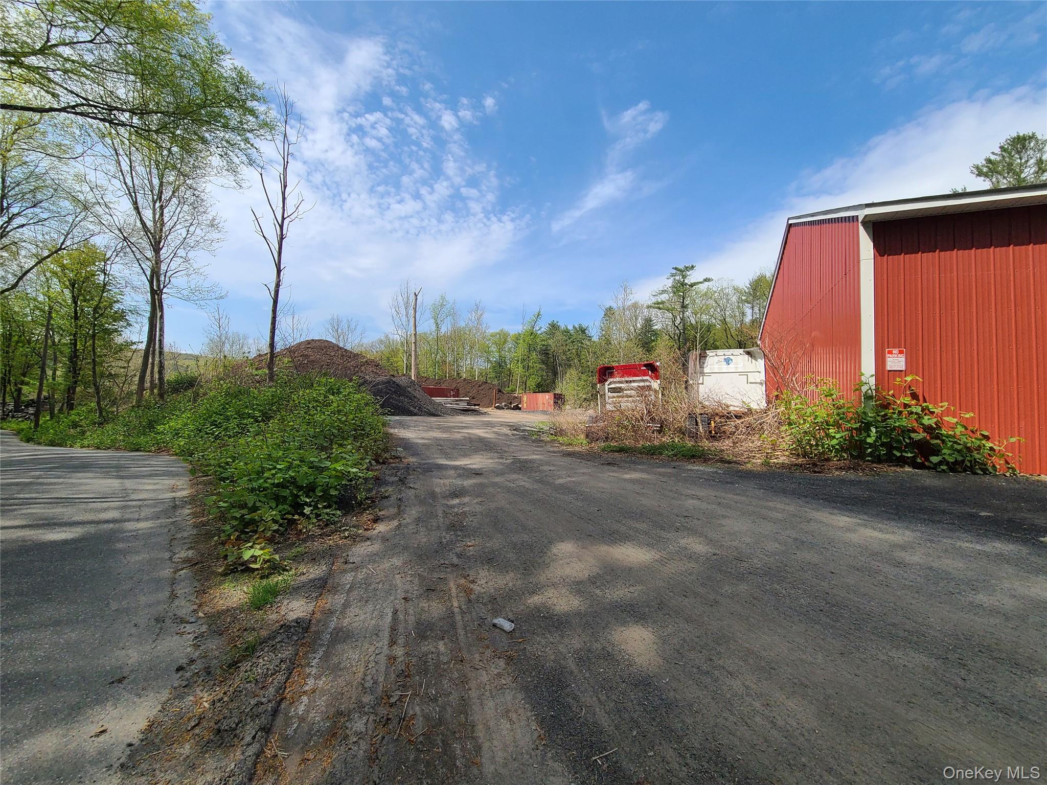 26 Hook Road, Sparrowbush, NY 12780