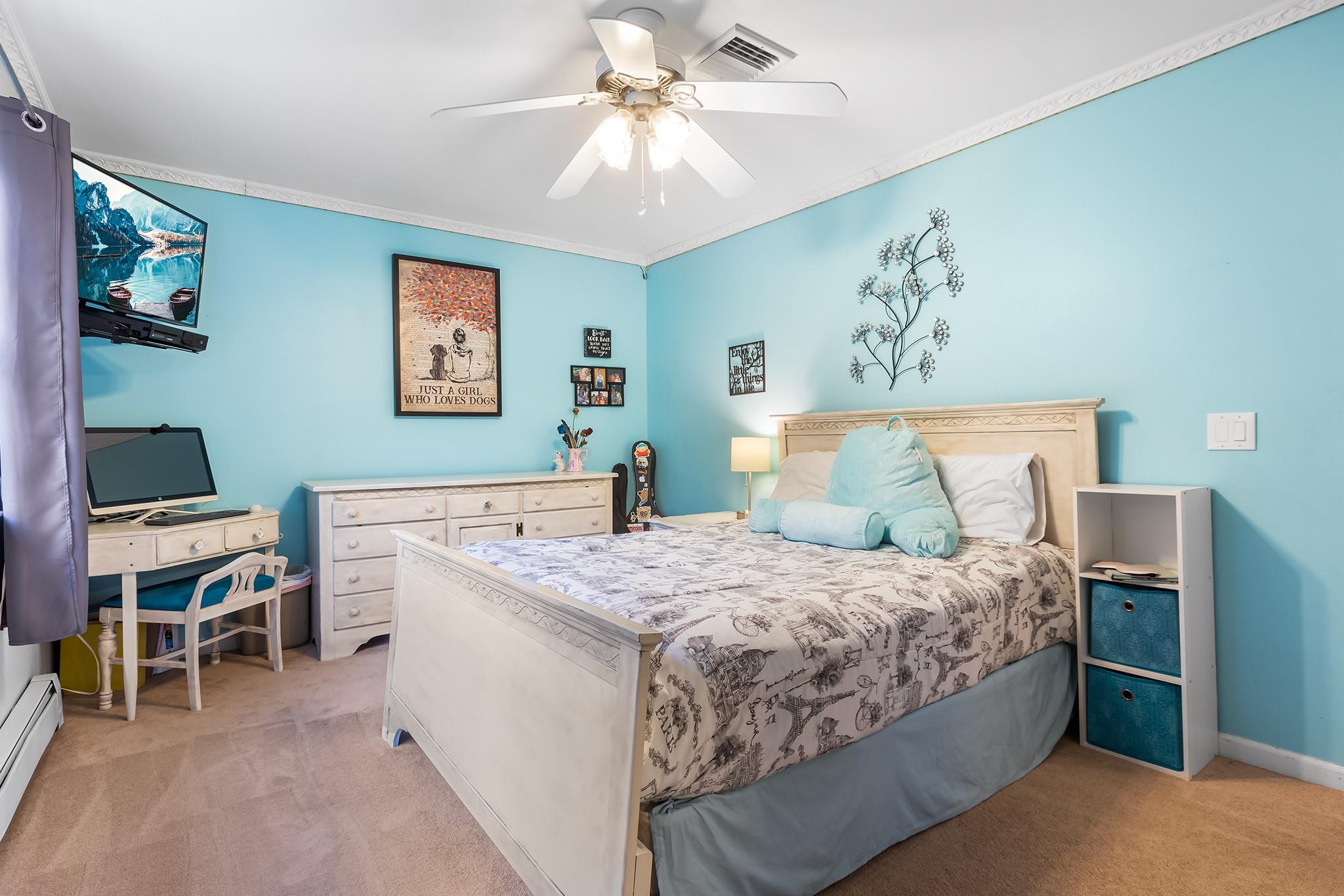 6 Sloan Court, Wallkill, NY 12589