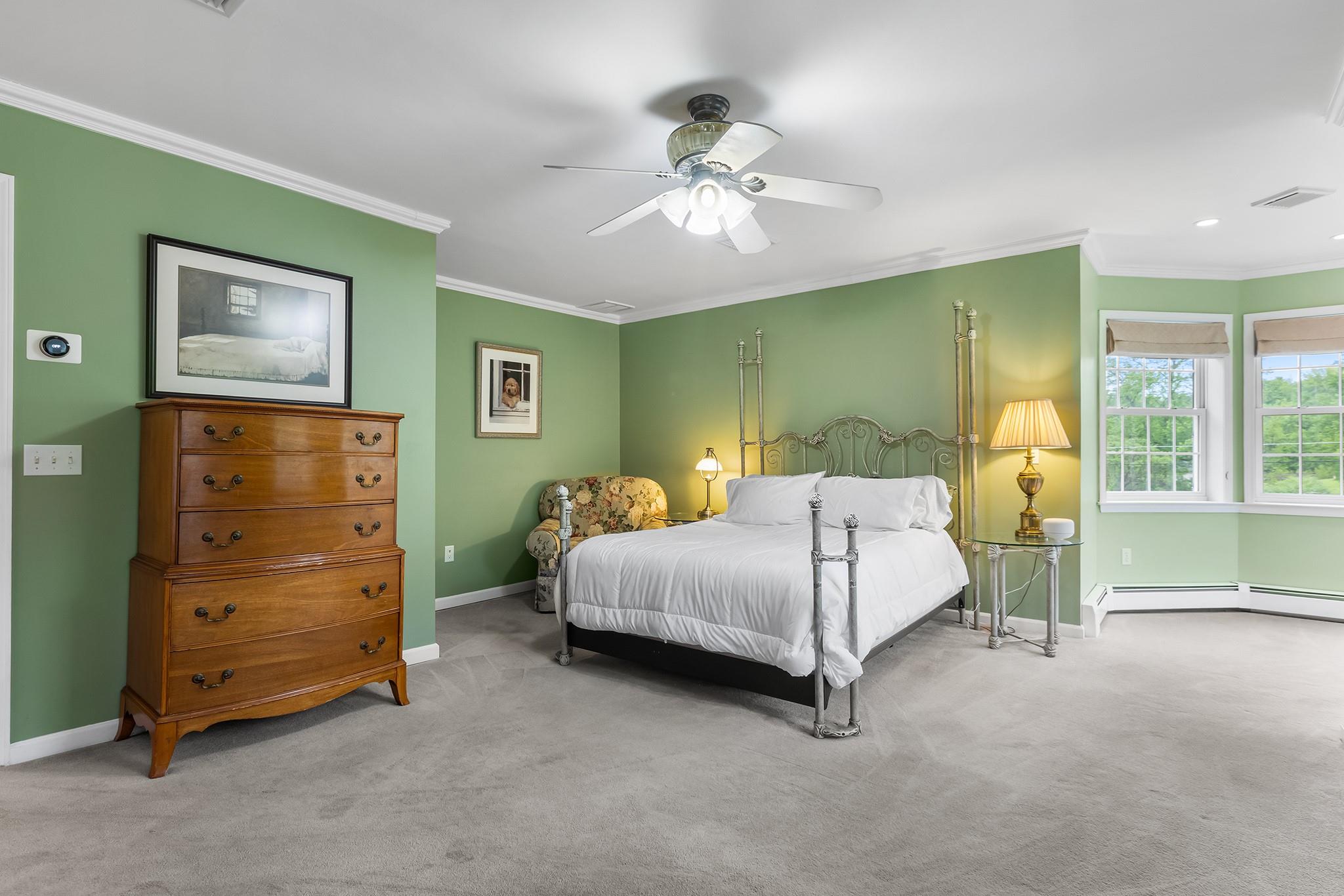 6 Sloan Court, Wallkill, NY 12589