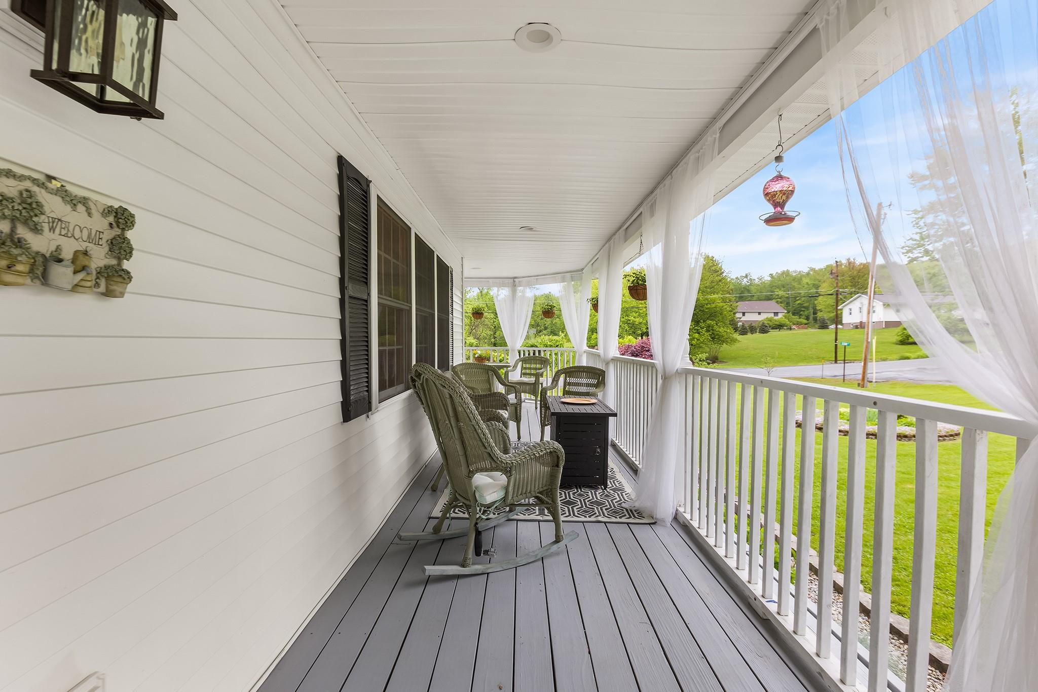 6 Sloan Court, Wallkill, NY 12589