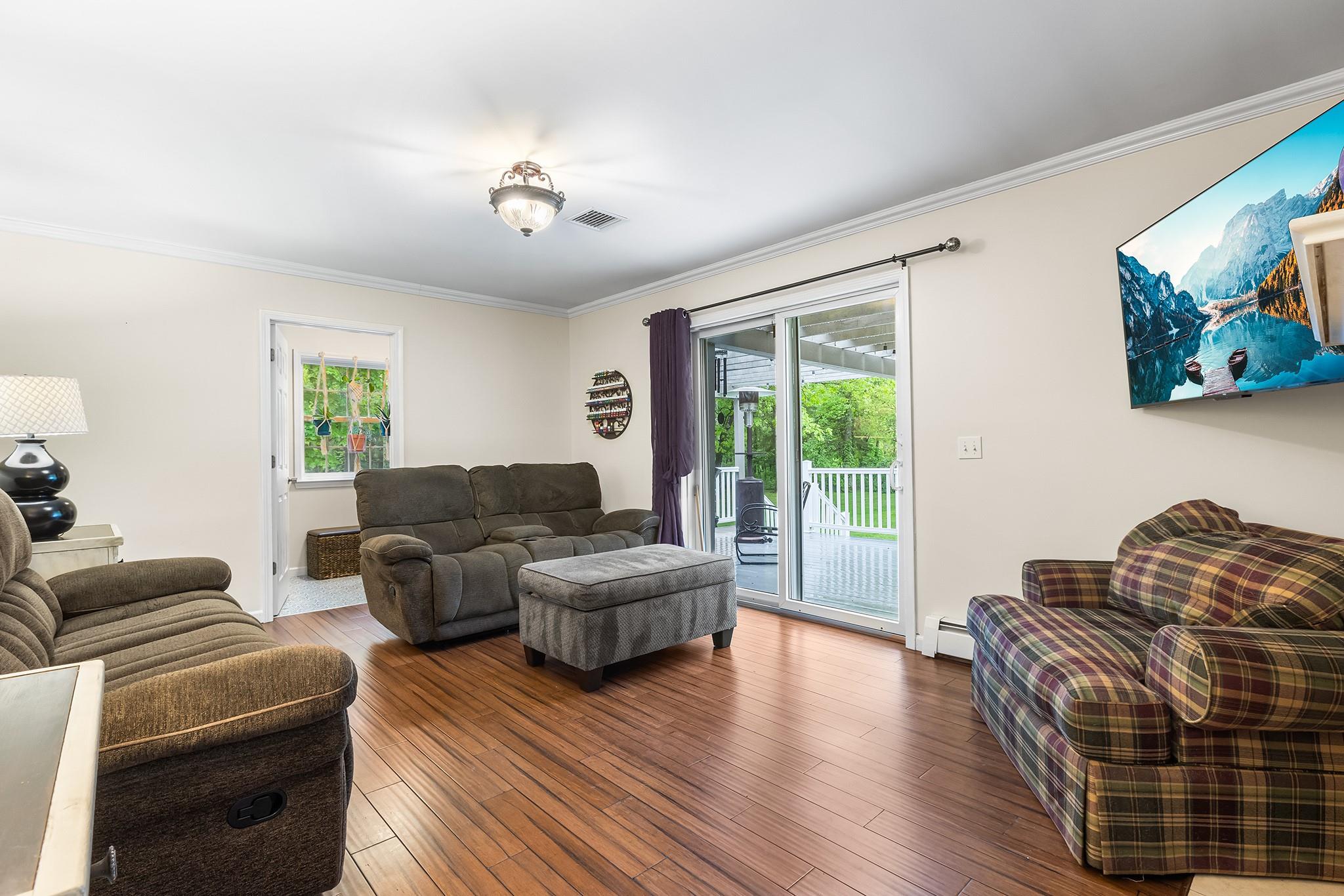 6 Sloan Court, Wallkill, NY 12589