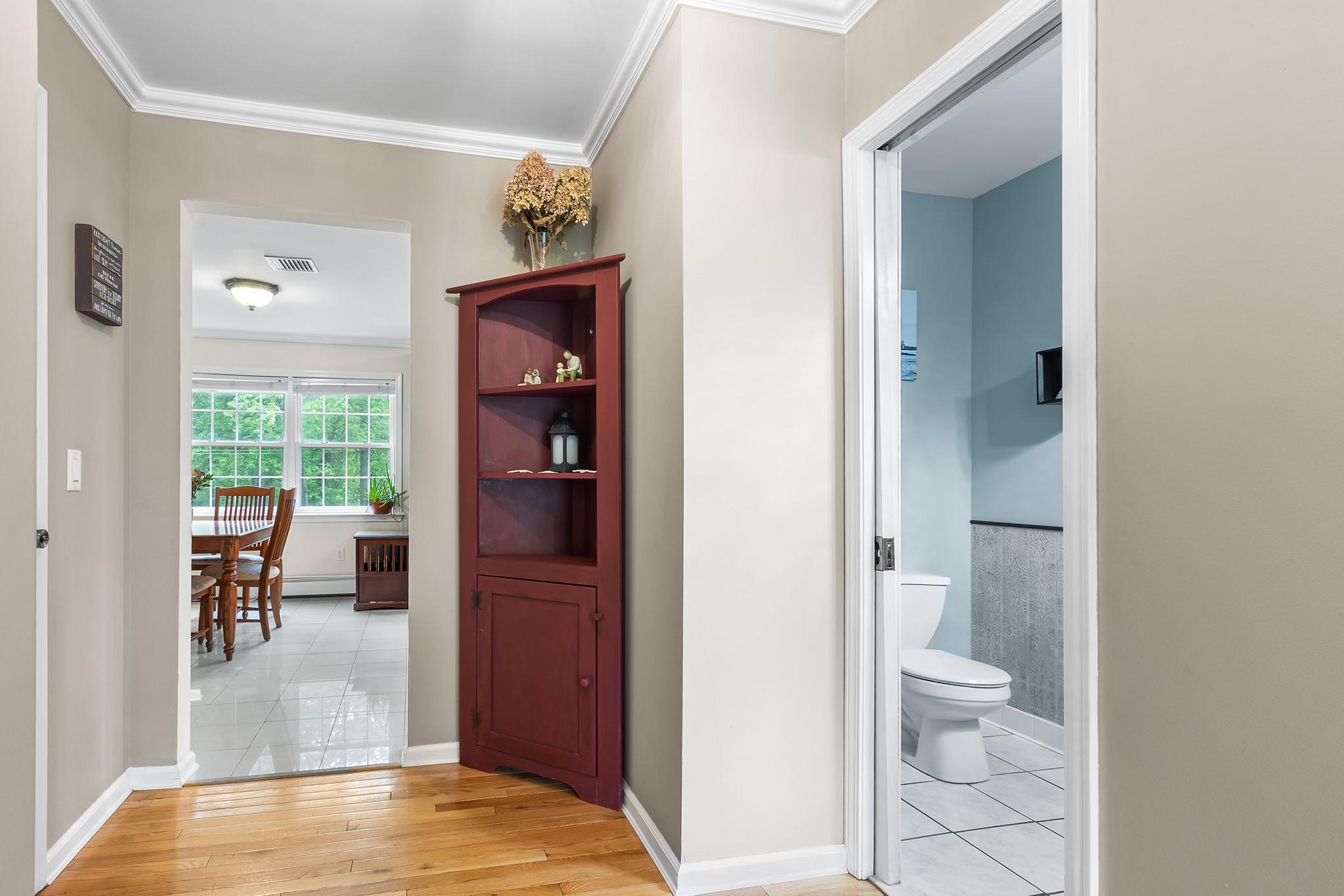 6 Sloan Court, Wallkill, NY 12589