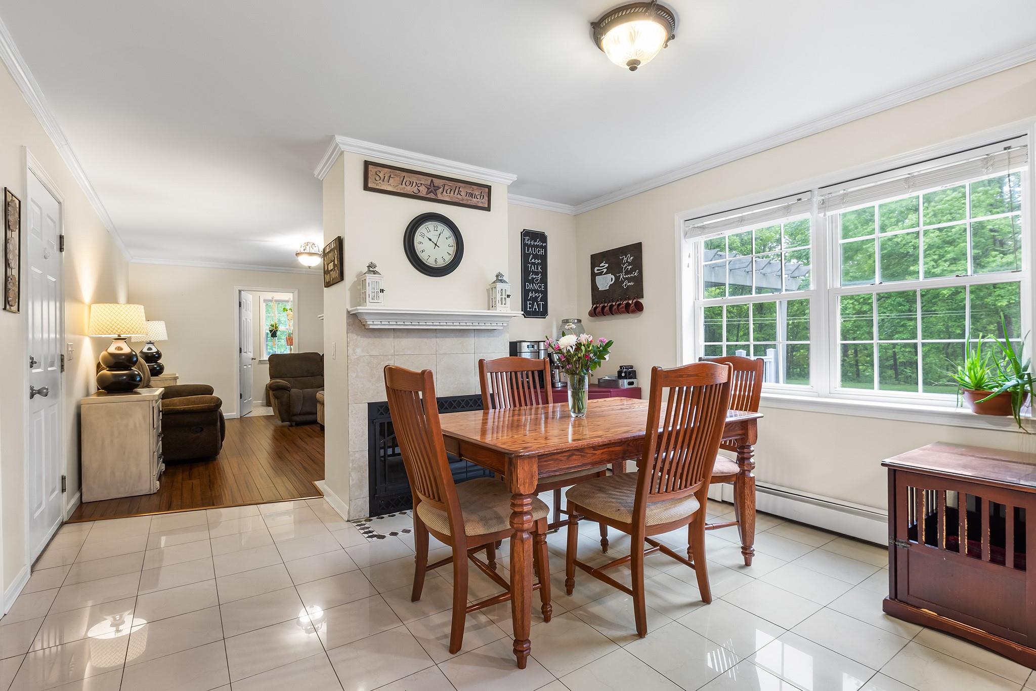 6 Sloan Court, Wallkill, NY 12589