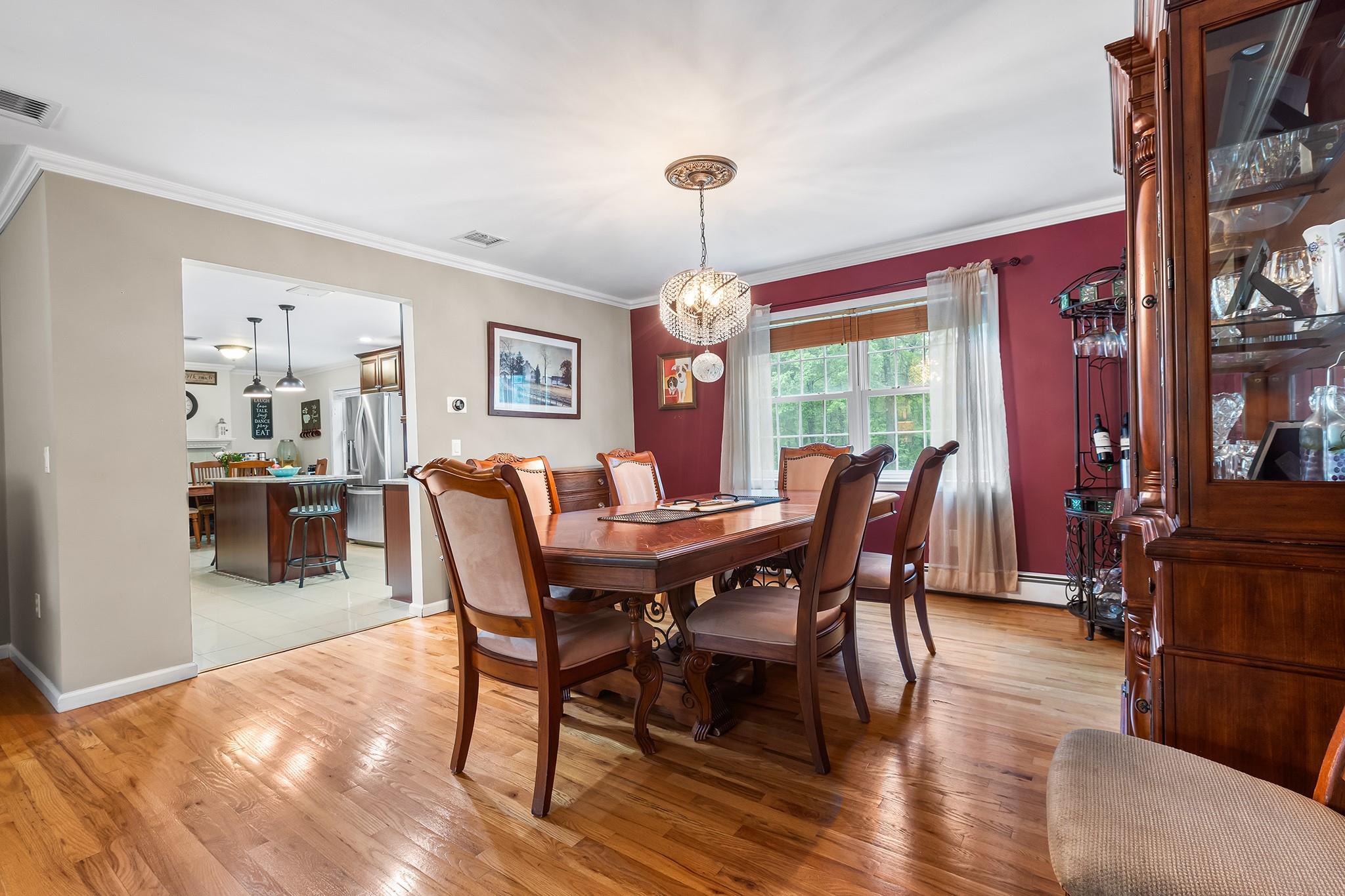 6 Sloan Court, Wallkill, NY 12589