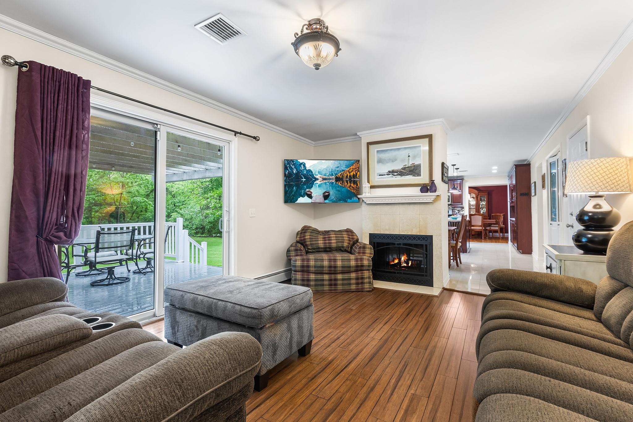 6 Sloan Court, Wallkill, NY 12589