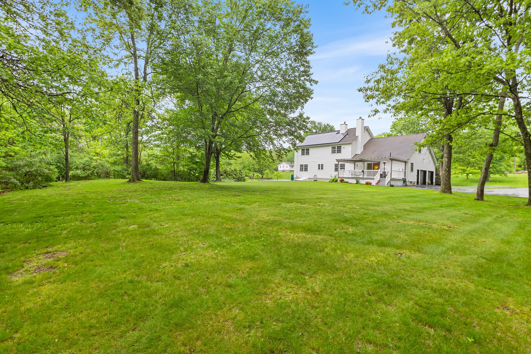 6 Sloan Court, Wallkill, NY 12589