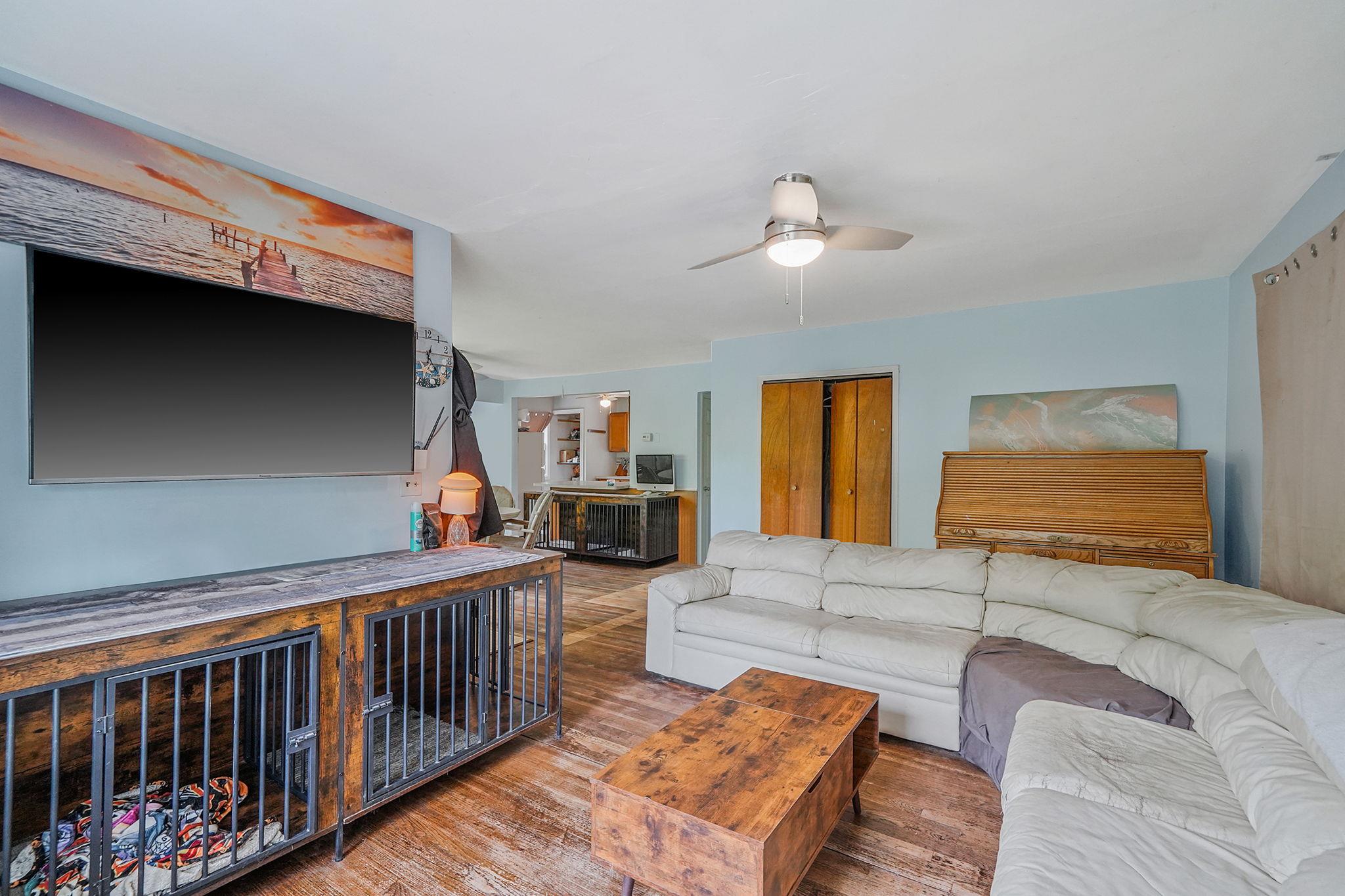 2 Queen Drive, Sound Beach, NY 11789