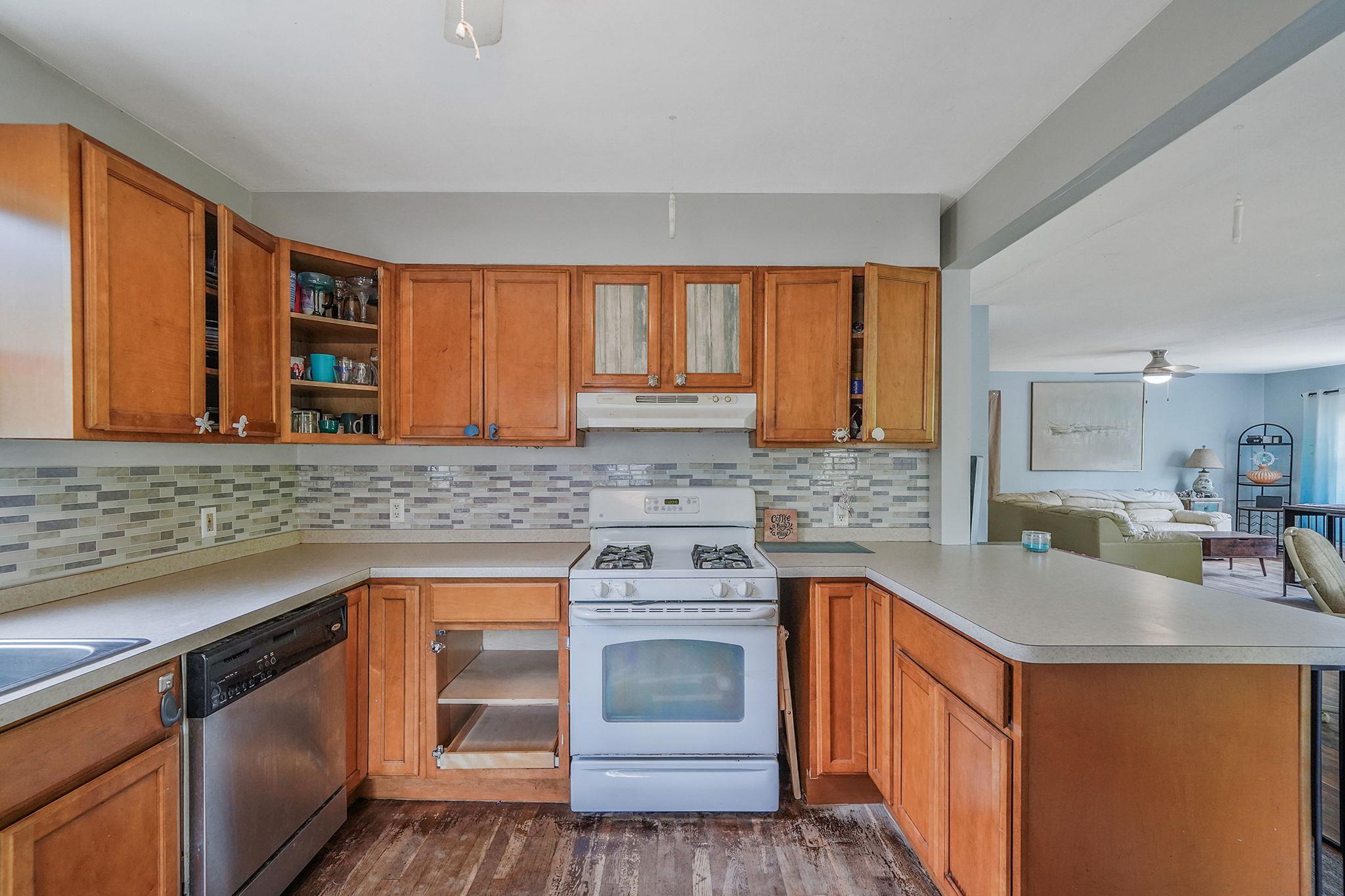 2 Queen Drive, Sound Beach, NY 11789