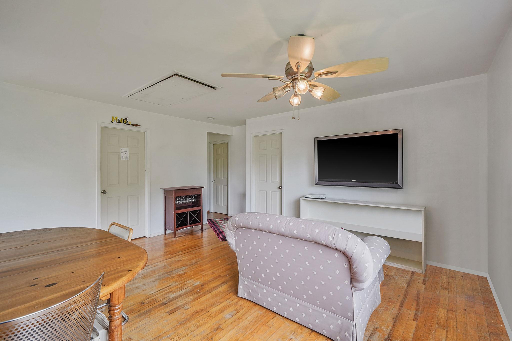 2 Queen Drive, Sound Beach, NY 11789
