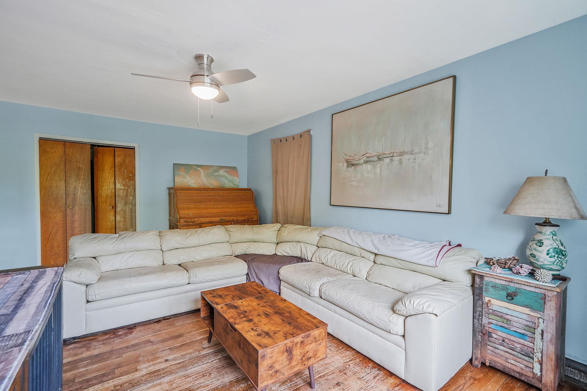 2 Queen Drive, Sound Beach, NY 11789