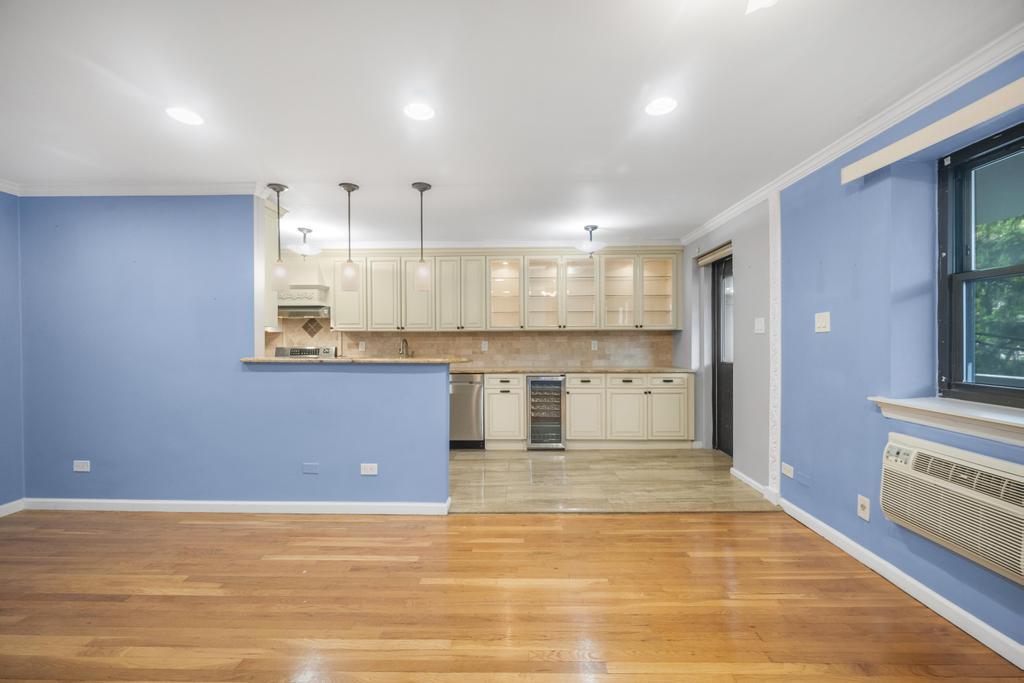 86-10 151st Avenue # 3F, Howard Beach, NY 11414