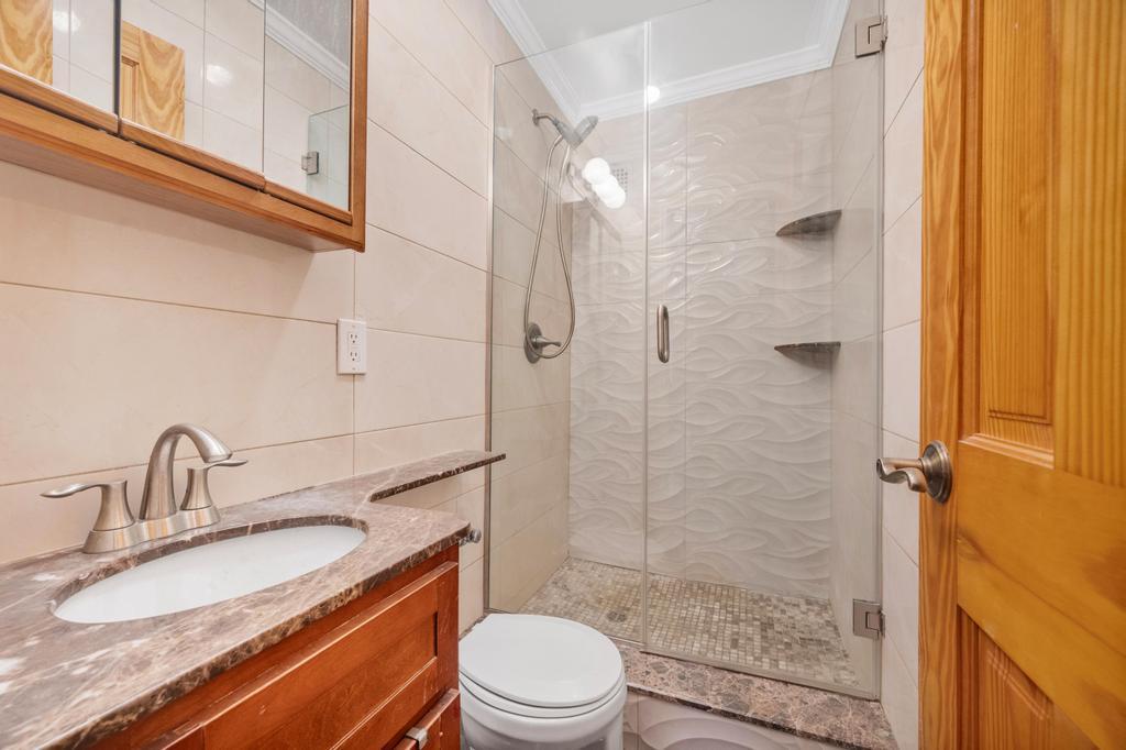 86-10 151st Avenue # 3F, Howard Beach, NY 11414