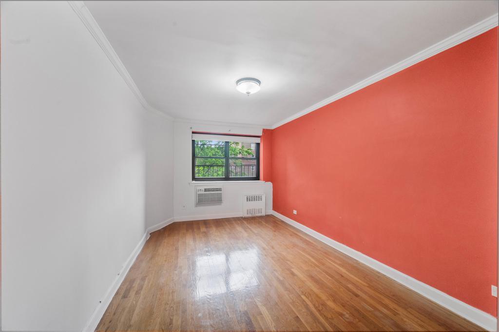 86-10 151st Avenue # 3F, Howard Beach, NY 11414