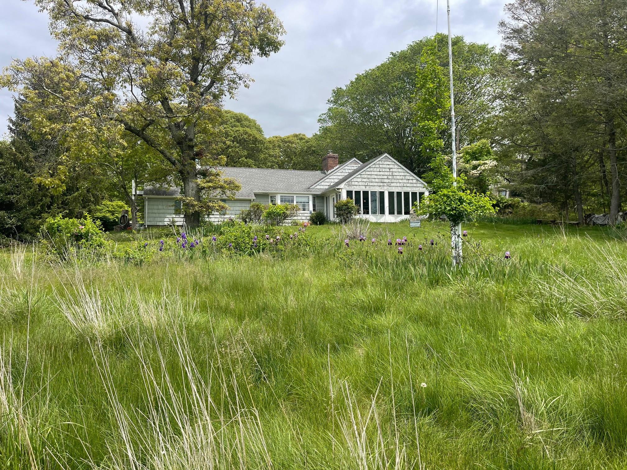 1015 Knollwood Lane, Mattituck, NY 11952