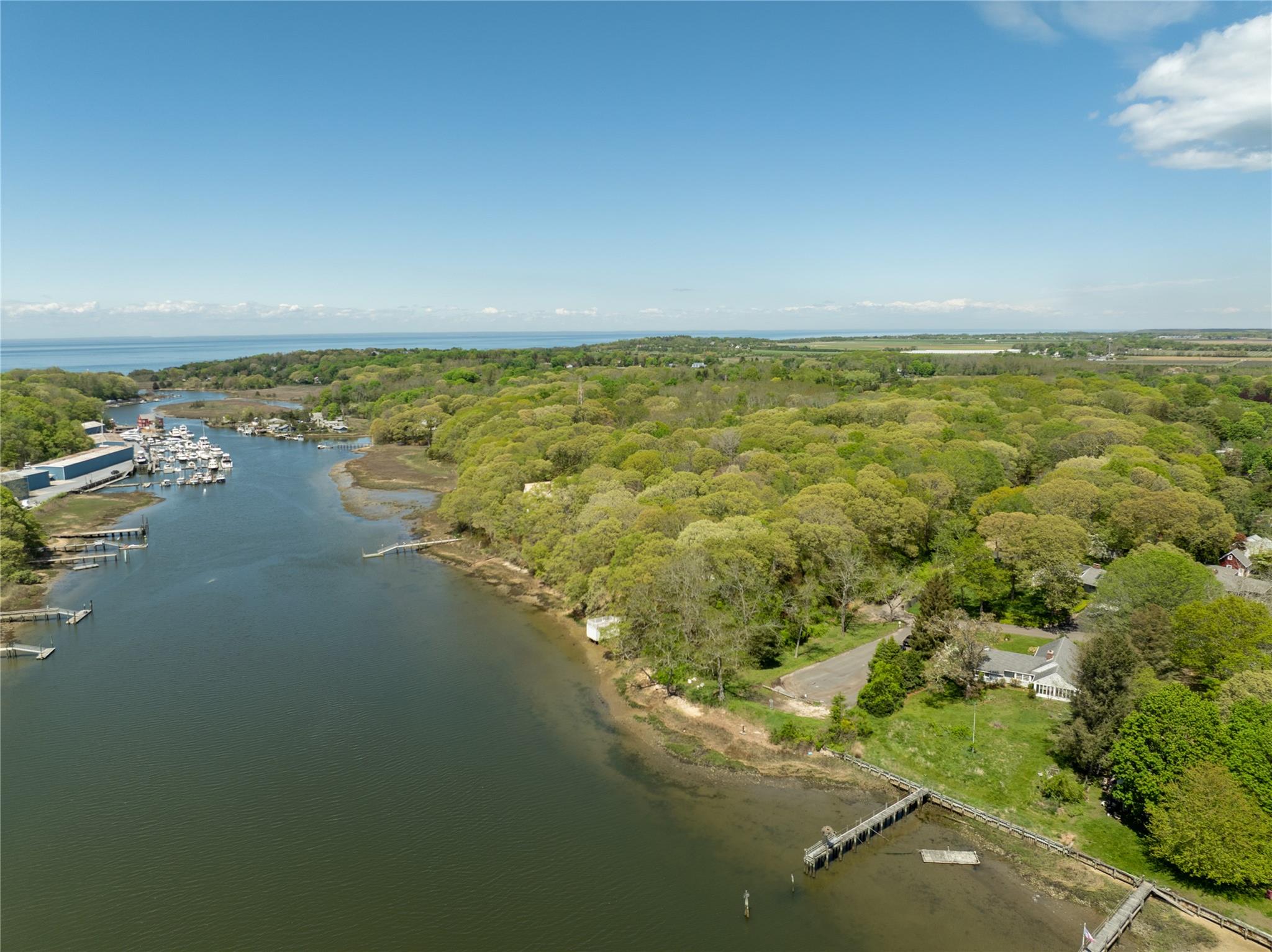 1015 Knollwood Lane, Mattituck, NY 11952