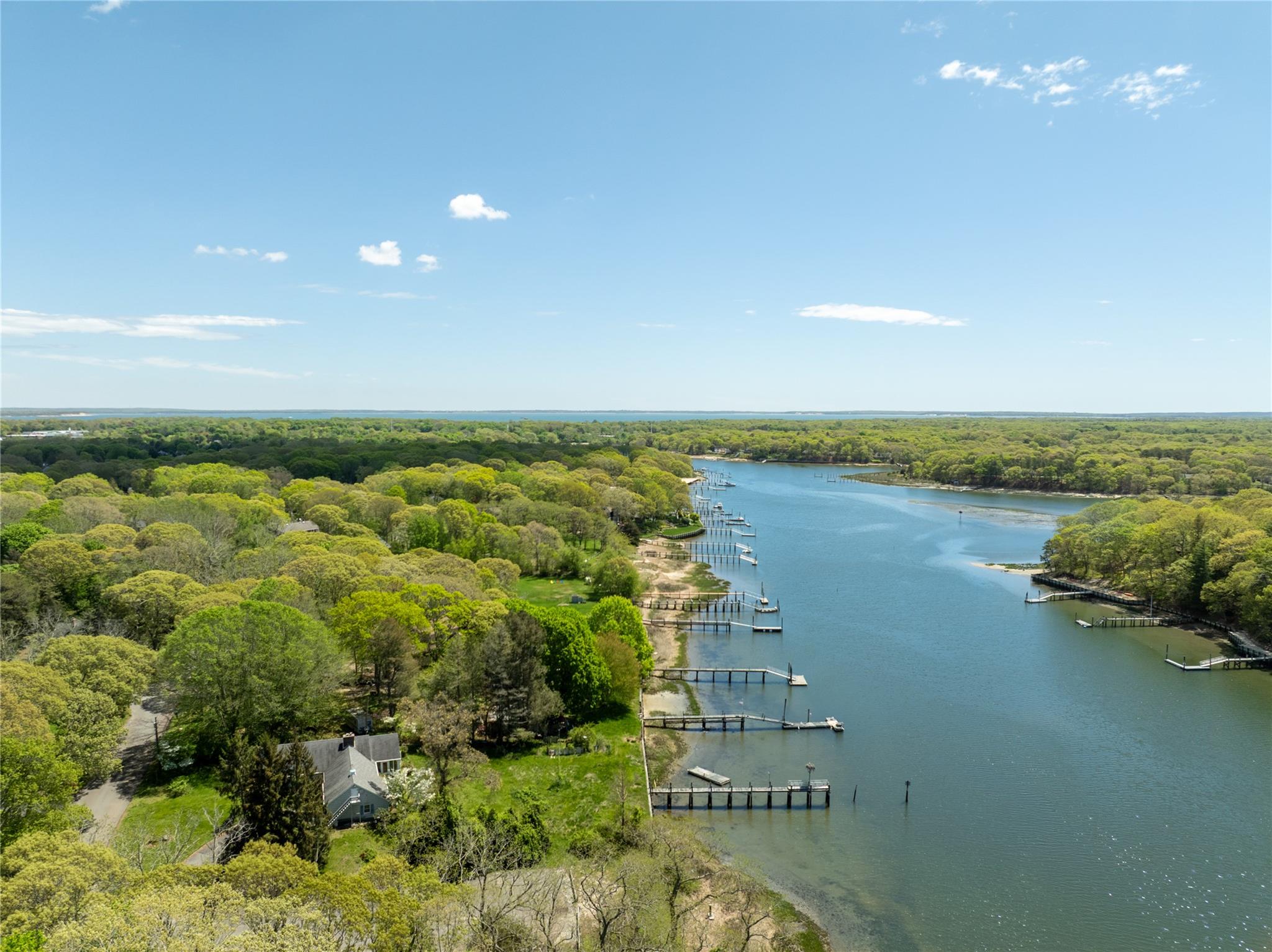 1015 Knollwood Lane, Mattituck, NY 11952