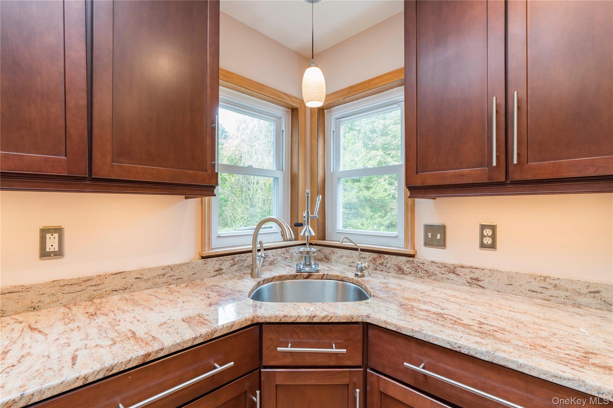 1 Davis Court, Hopewell Junction, NY 12533