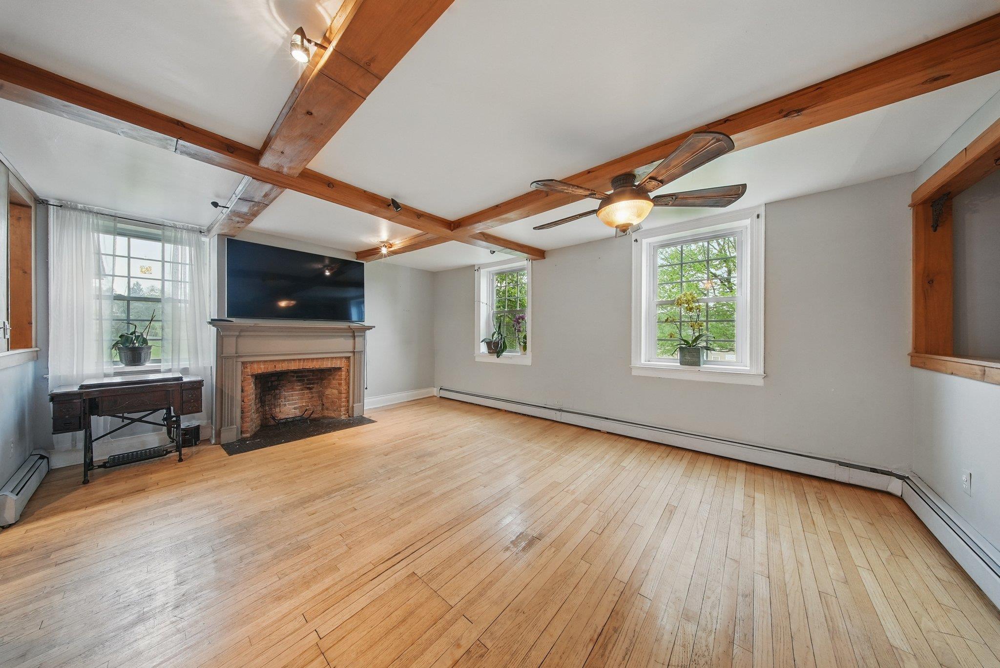 831 County Route 12, New Hampton, NY 10958