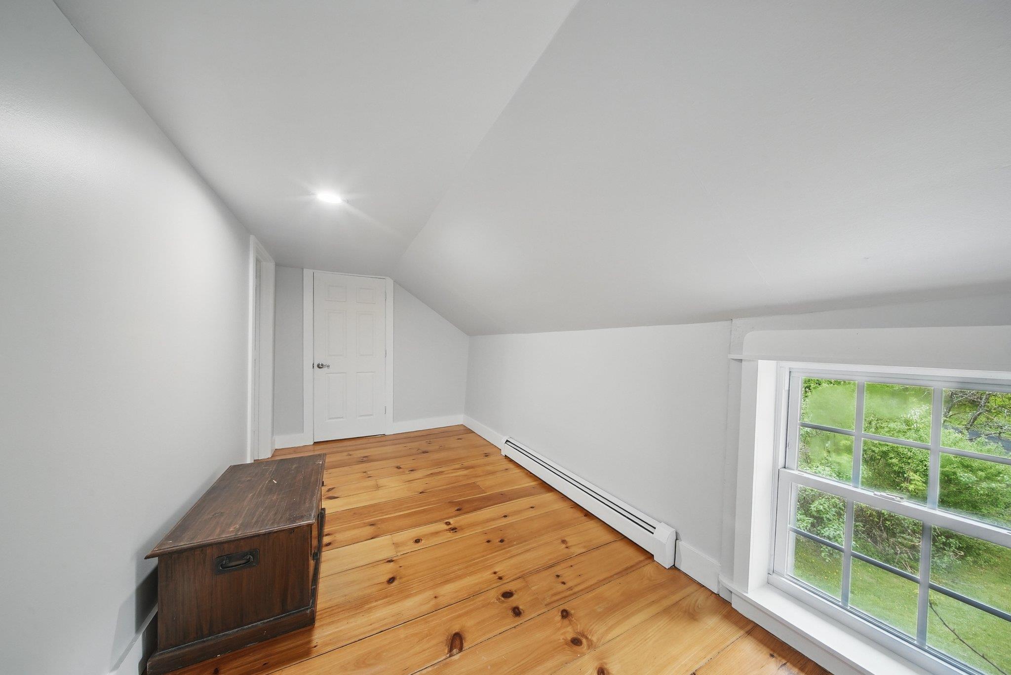 831 County Route 12, New Hampton, NY 10958