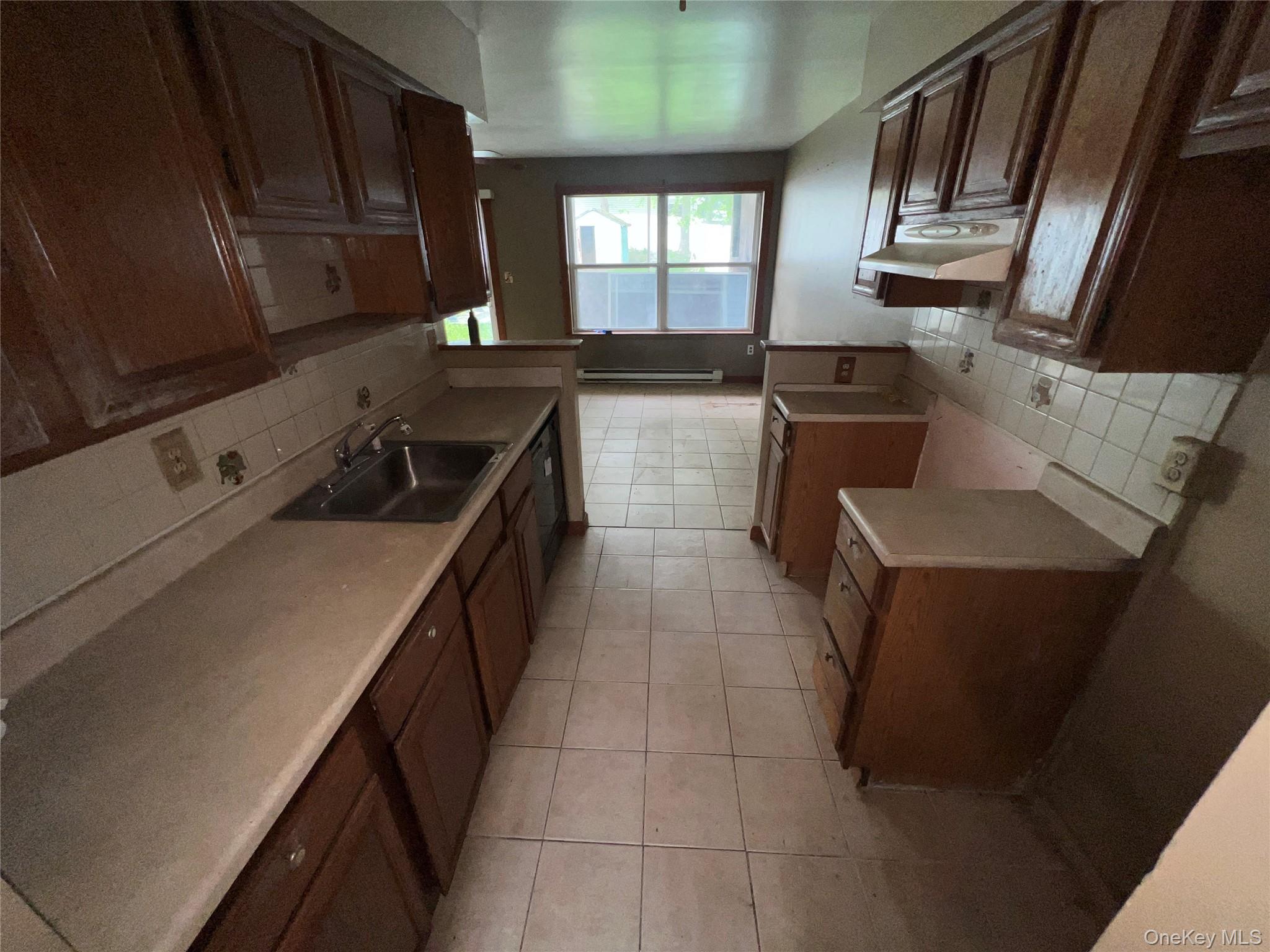 5 Northgate Drive, Walden, NY 12586