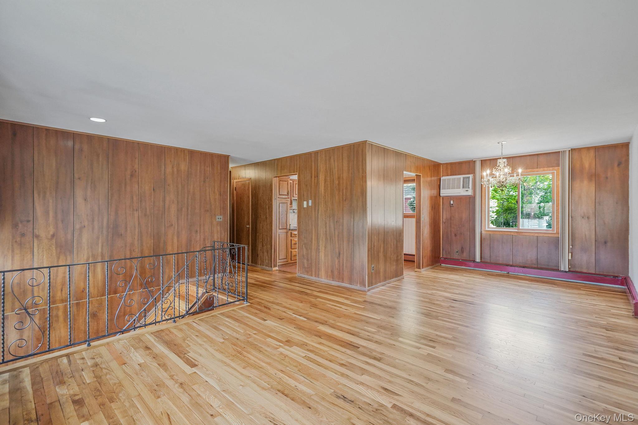 136 Tabor Street, Brentwood, NY 11717