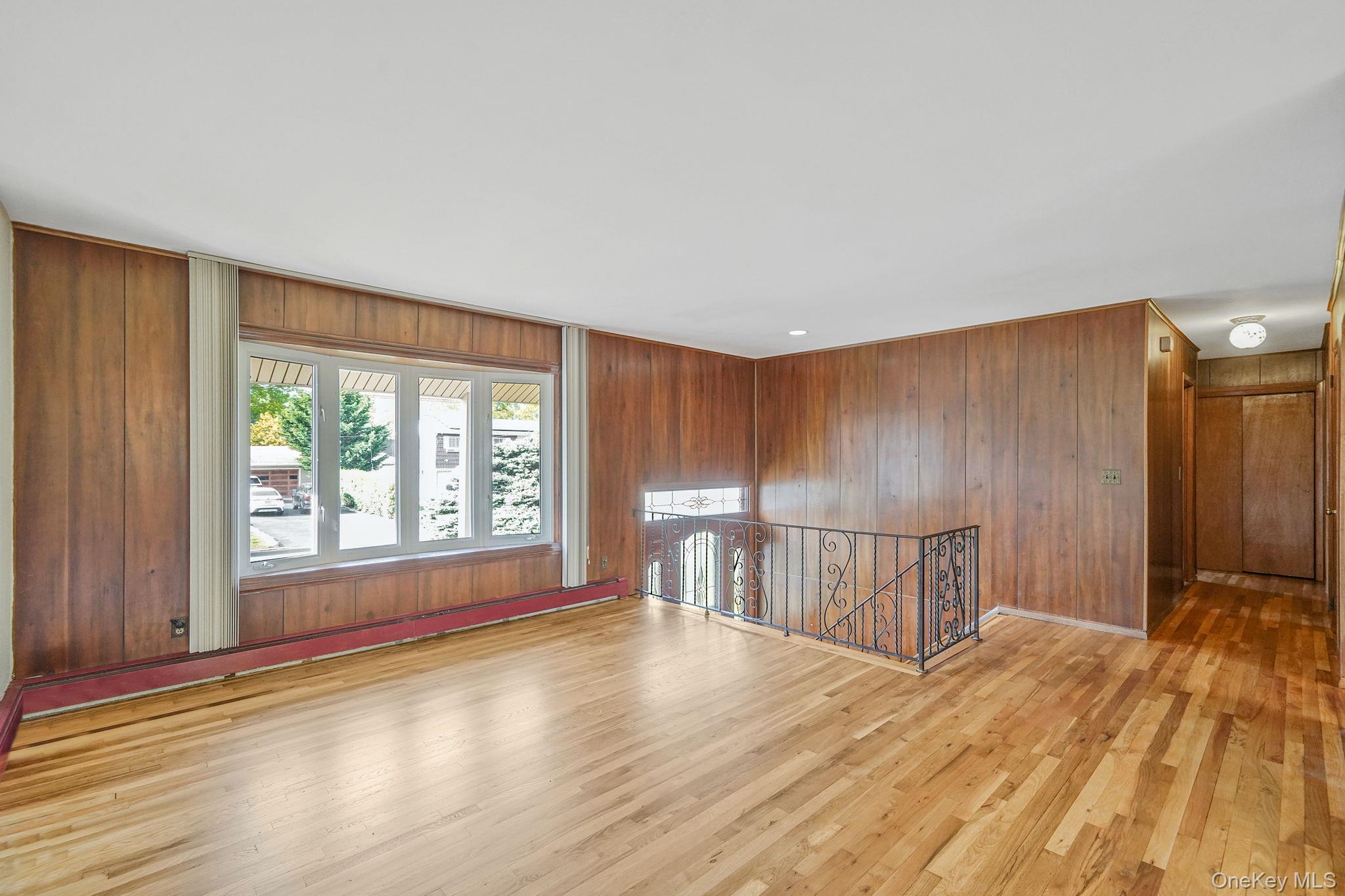 136 Tabor Street, Brentwood, NY 11717