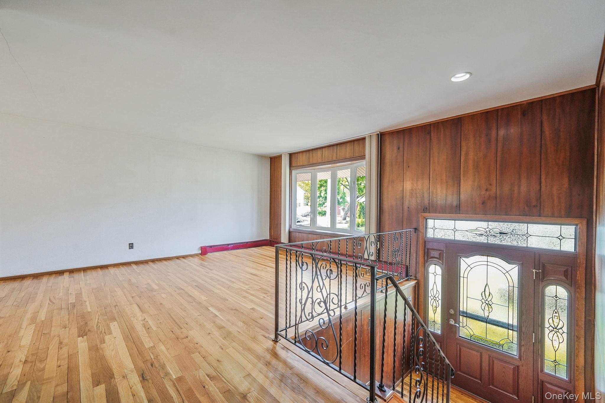 136 Tabor Street, Brentwood, NY 11717