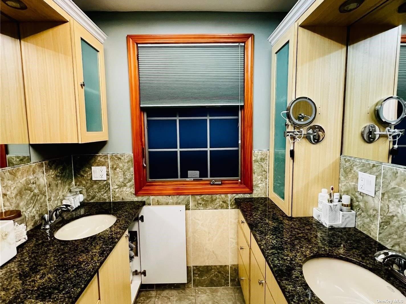 164-34 77th Avenue, Fresh Meadows, NY 11366