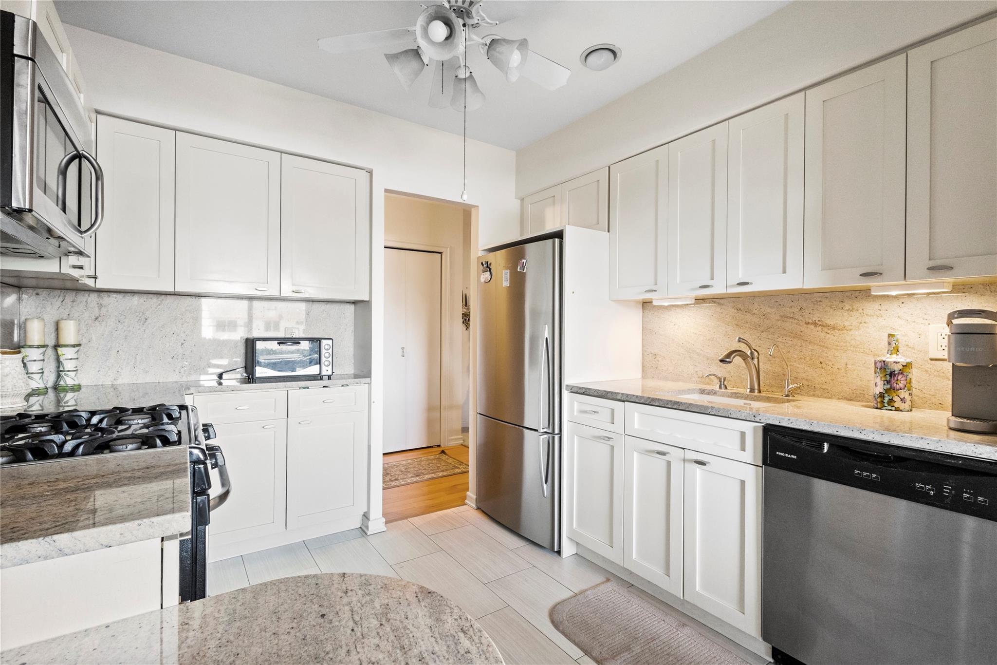 12 Florence Avenue # 29A, Freeport, NY 11520