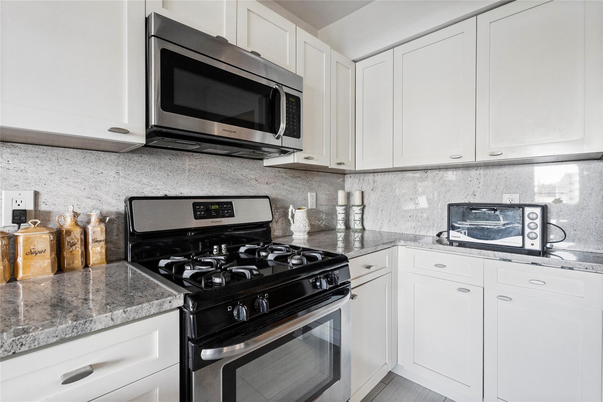 12 Florence Avenue # 29A, Freeport, NY 11520