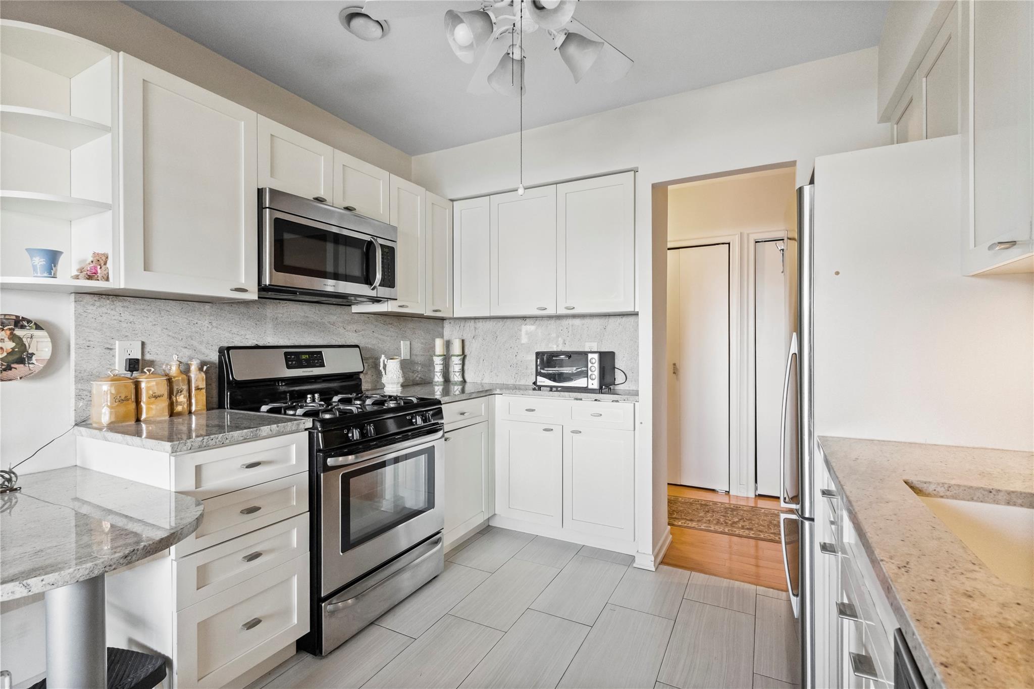 12 Florence Avenue # 29A, Freeport, NY 11520