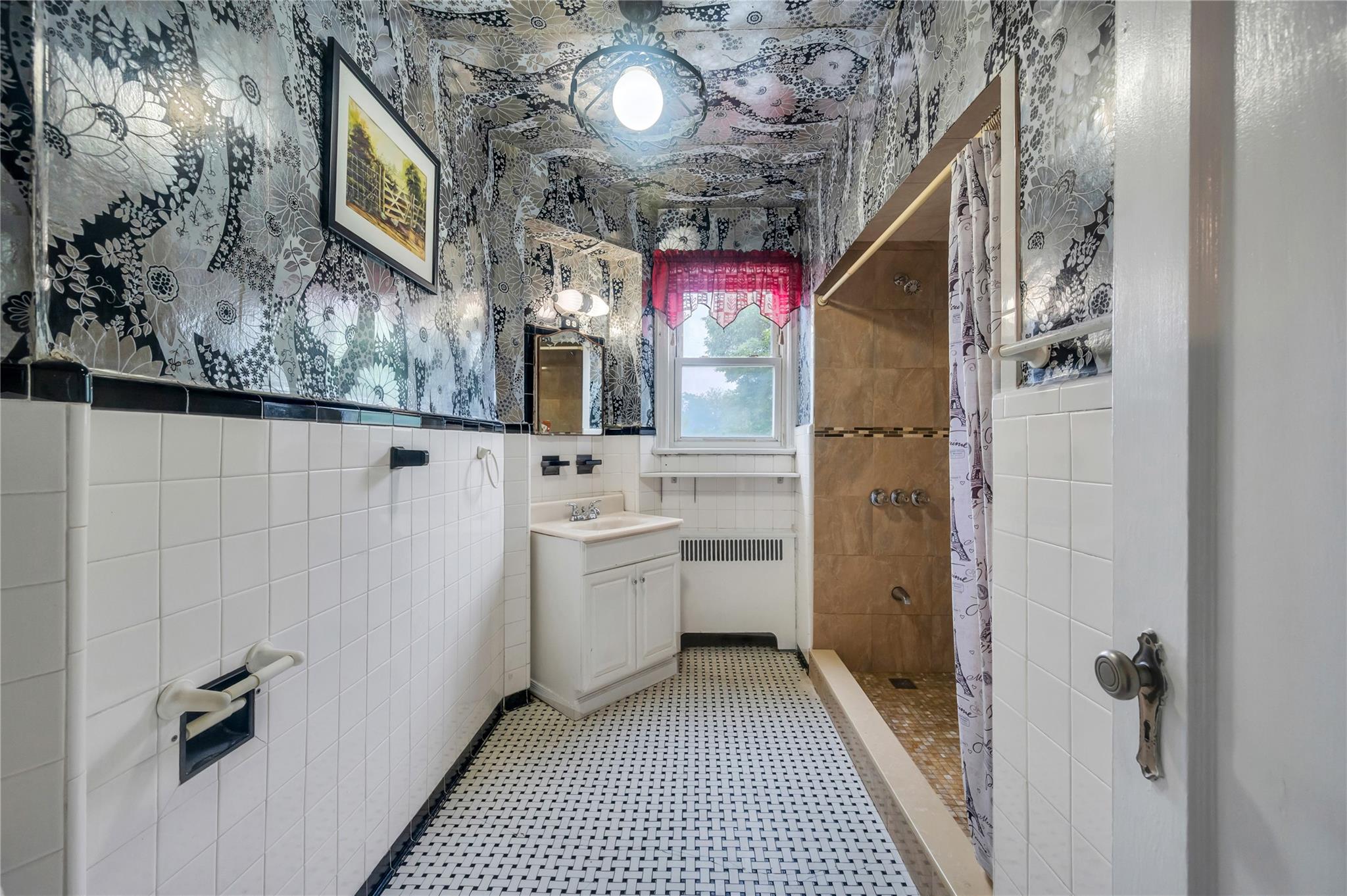 29-05 Parsons Boulevard, Flushing, NY 11354