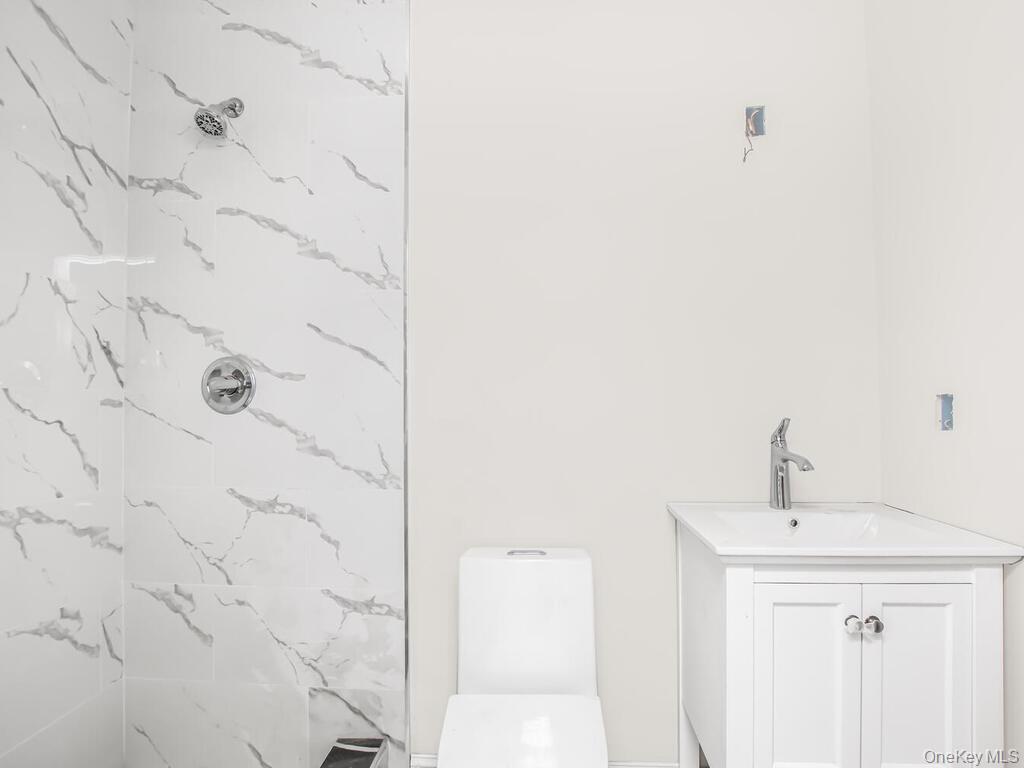 65 W 2nd Street # 8, Mount Vernon, NY 10550