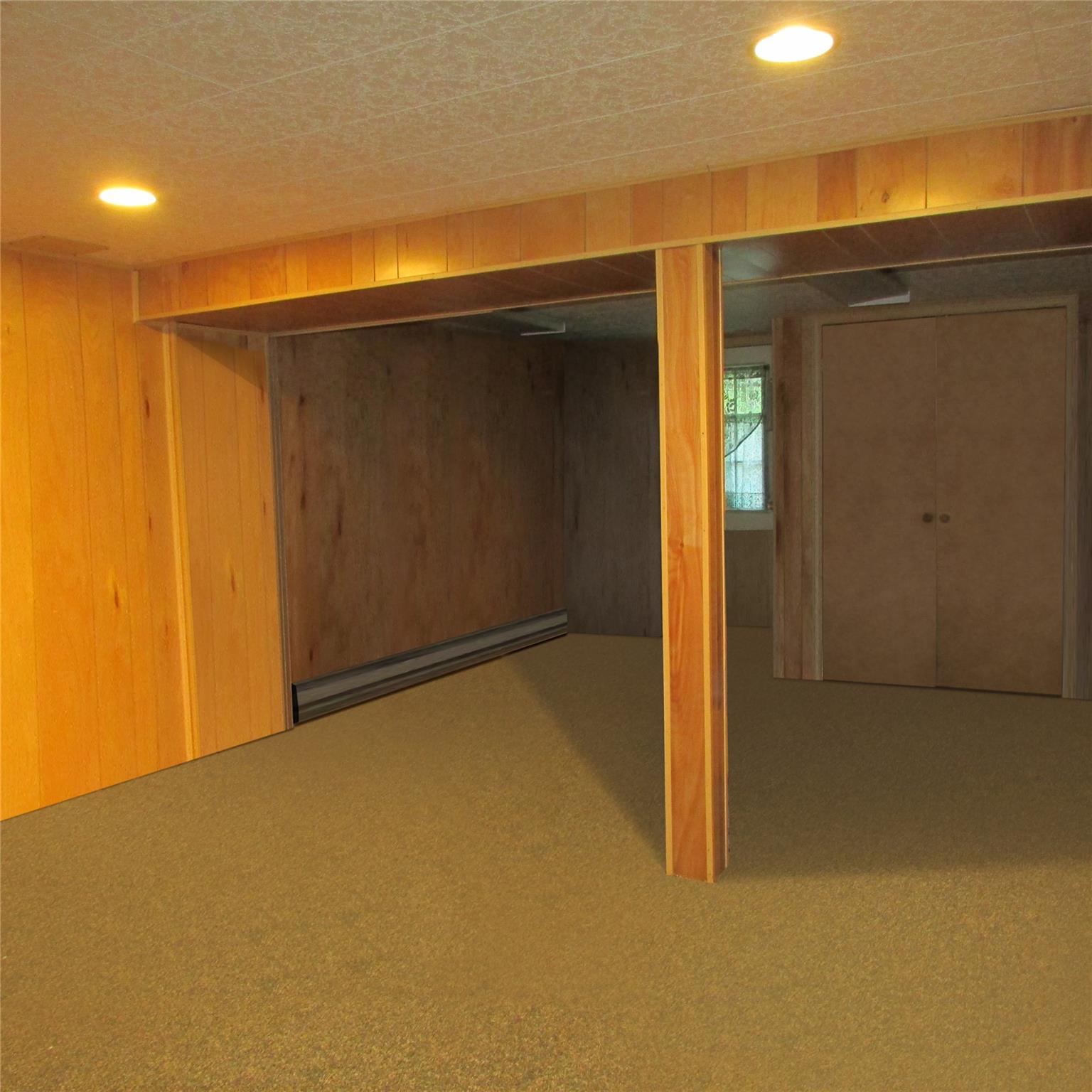 13 Surrey Lane, New Hyde Park, NY 11040