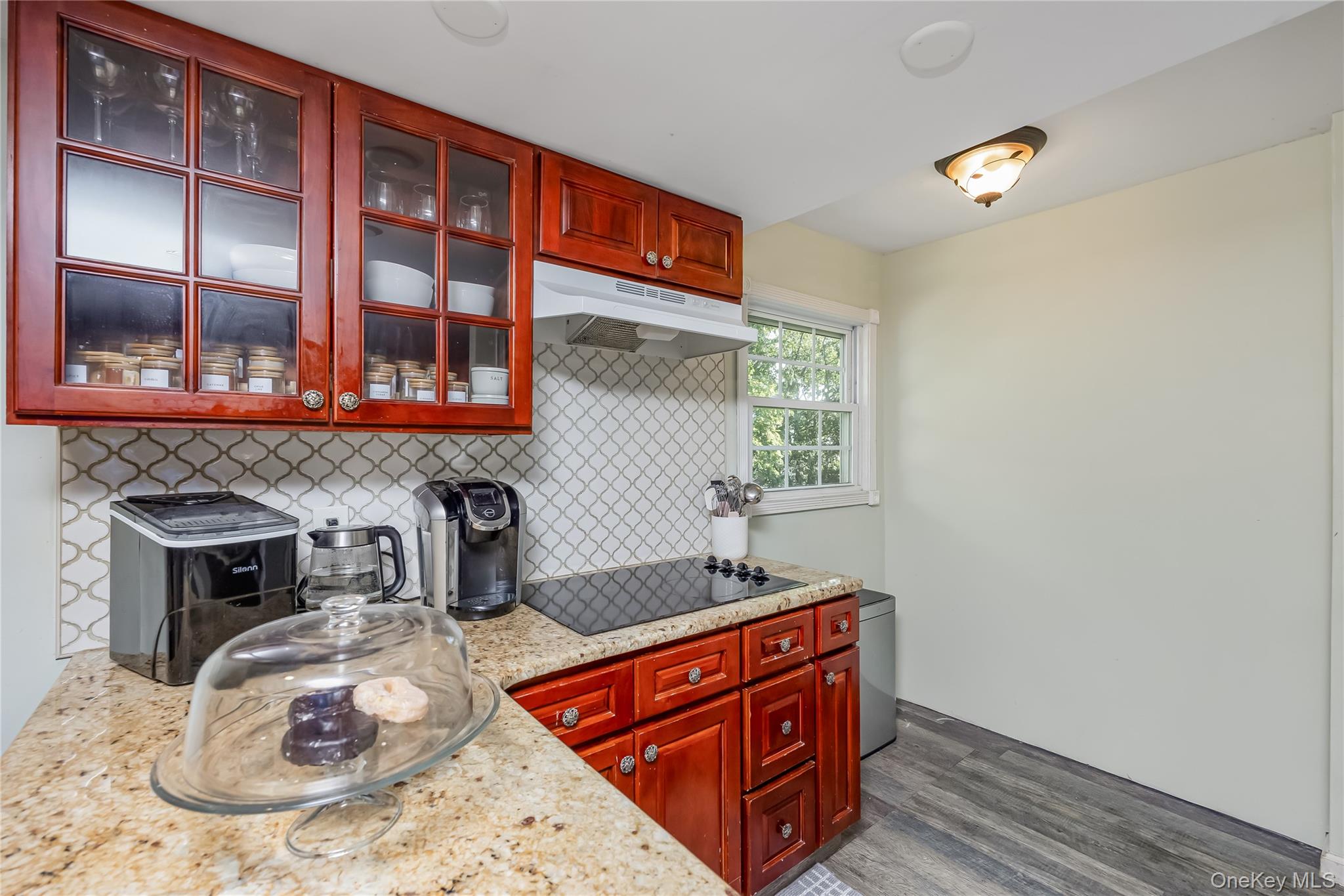 7 Junior Drive, Ronkonkoma, NY 11779