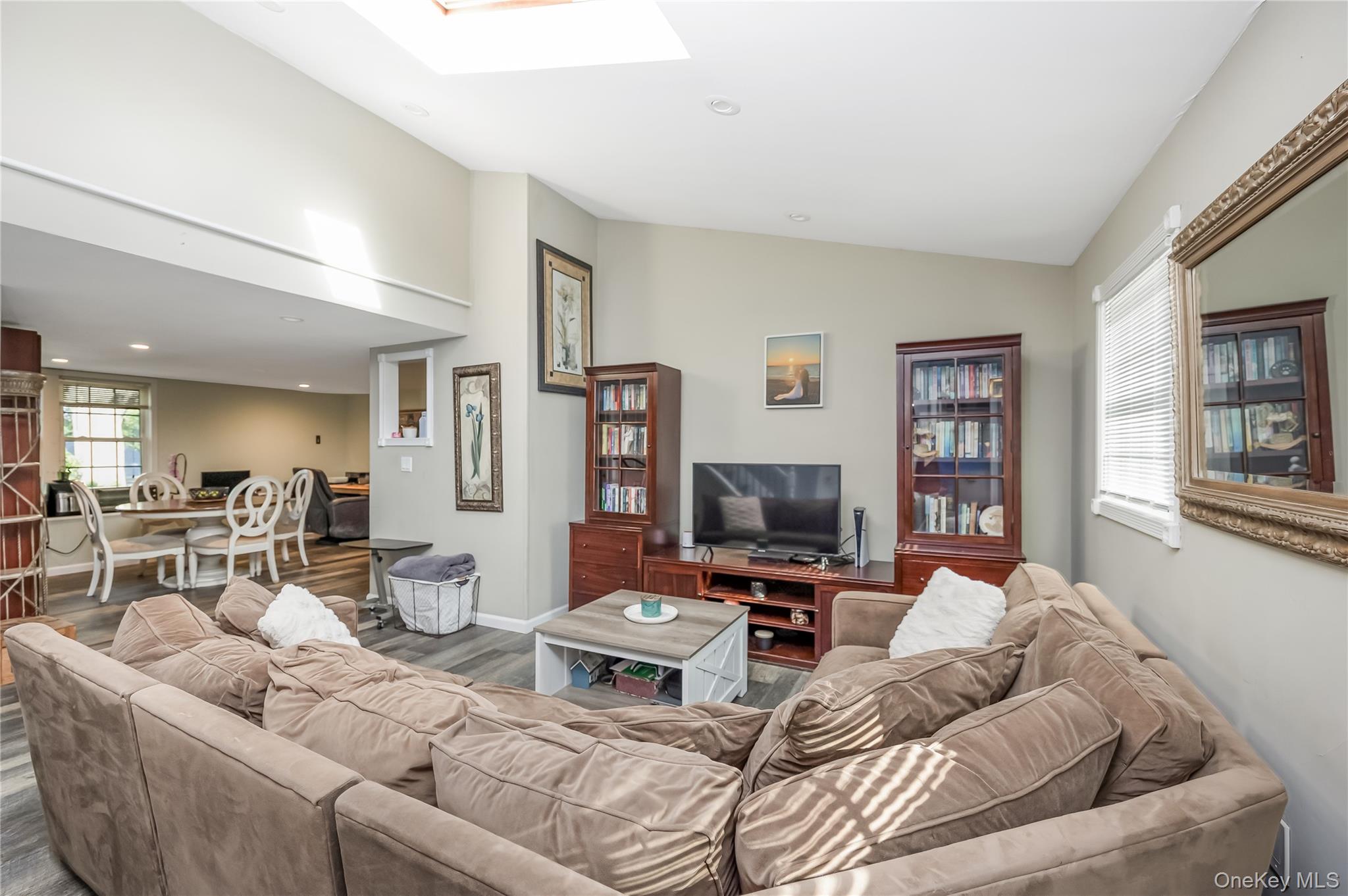 7 Junior Drive, Ronkonkoma, NY 11779