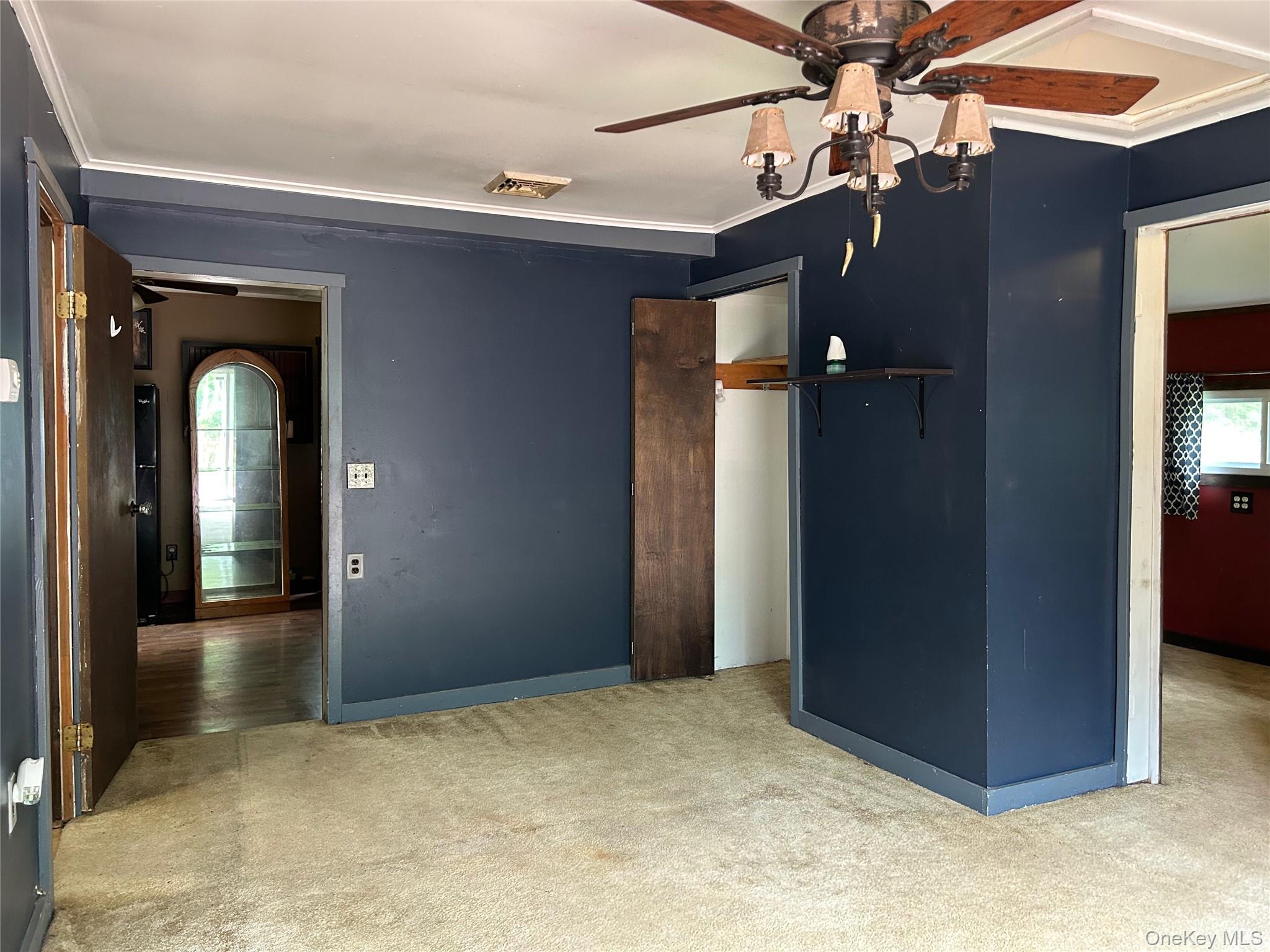 27 First Street, Godeffroy, NY 12729