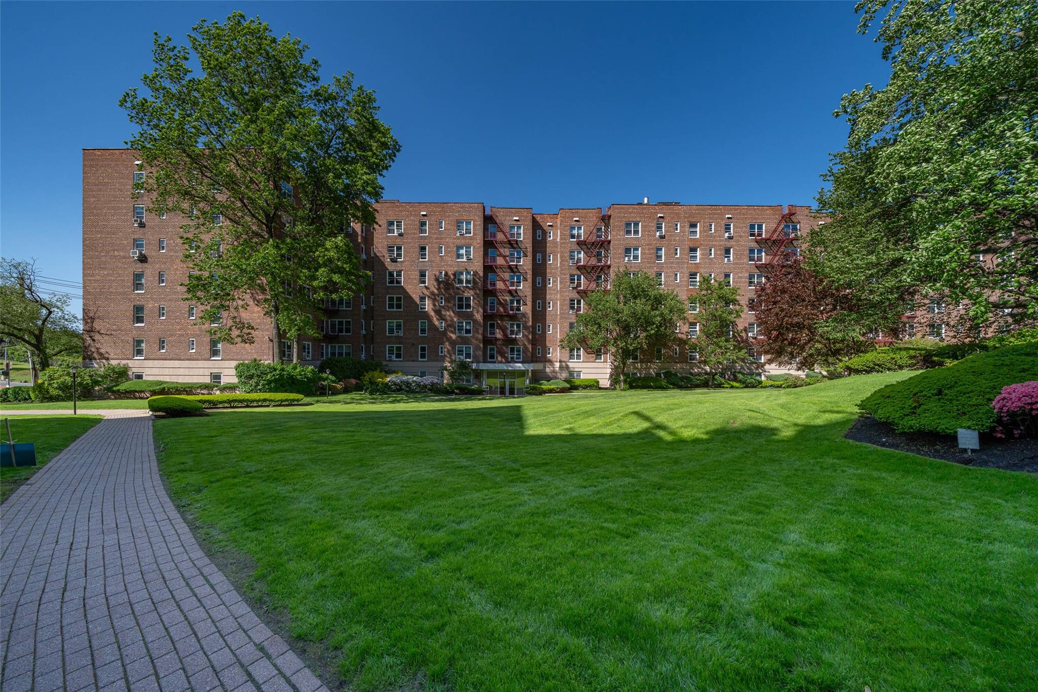 1300 Midland Avenue # A67, Yonkers, NY 10704