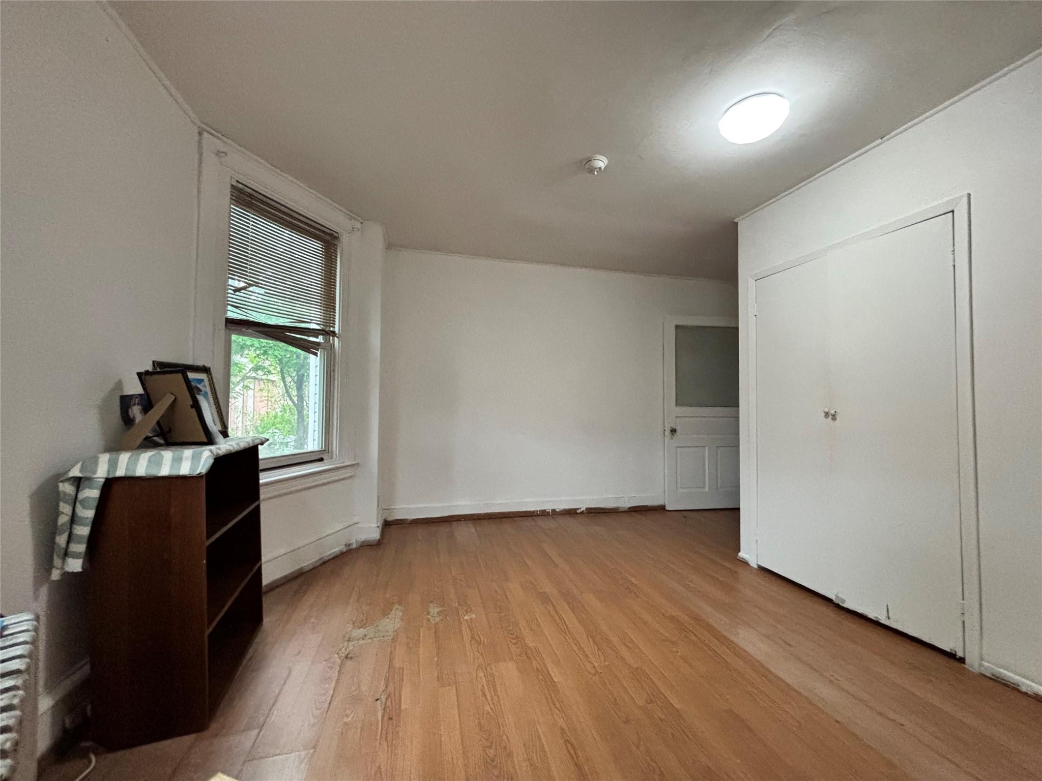 556 Van Cortlandt Park Avenue, Yonkers, NY 10705