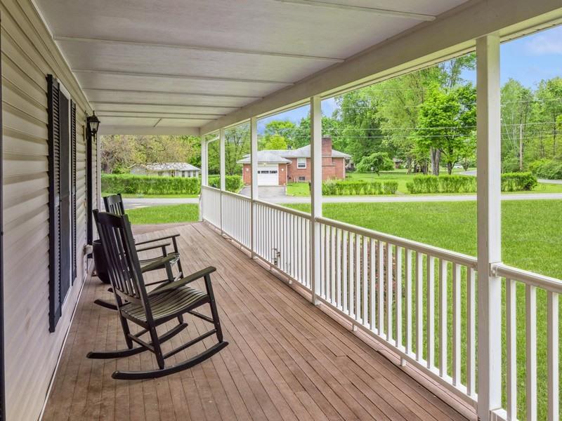 3 Rose Drive, Kerhonkson, NY 12446