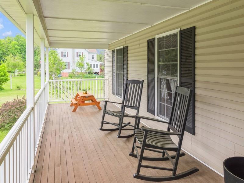 3 Rose Drive, Kerhonkson, NY 12446