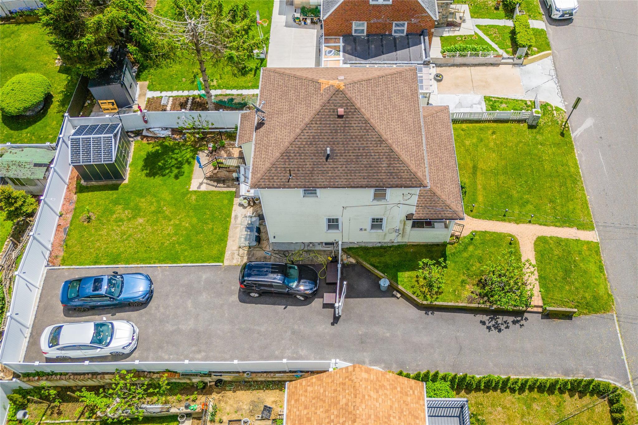 7 Clark Drive Great Neck NY 11020 MLS 862048 7-clark-drive-great-neck-ny-11020-mls-862048