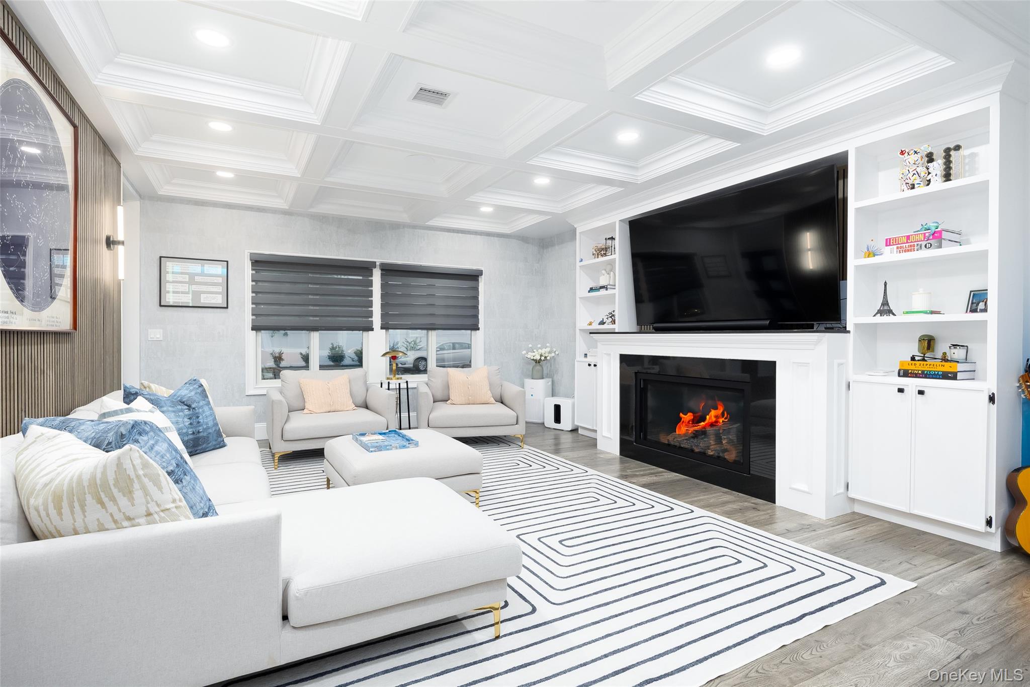 18 Heron Court, Levittown, NY 11756